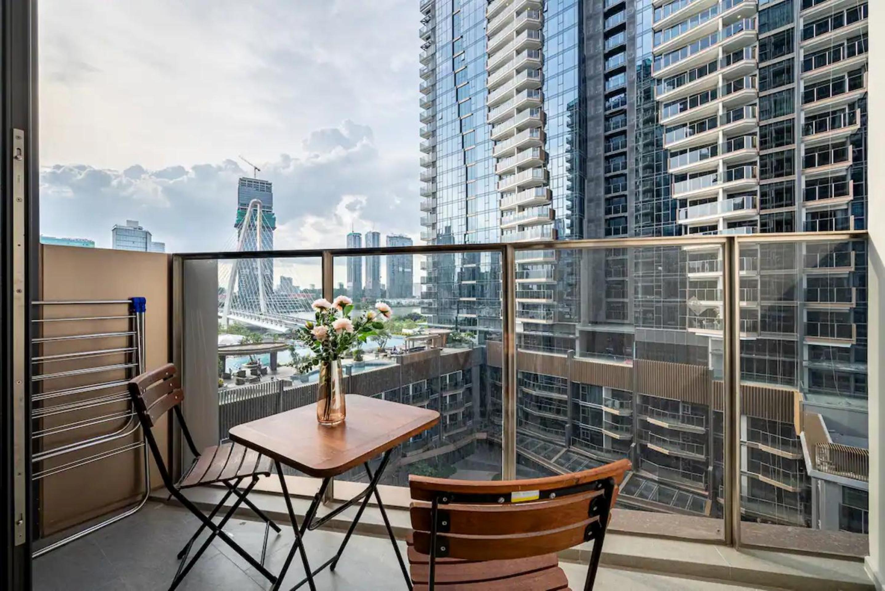 The Metropole - Horizon View Riverside D2