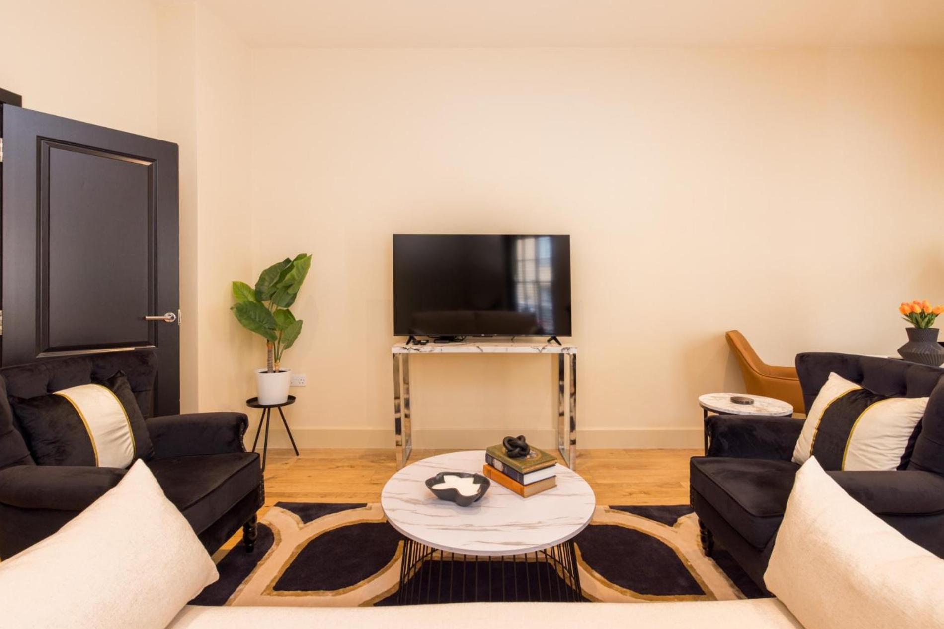 London Muse 1 Bedroom Apartment in Belgravia view 5