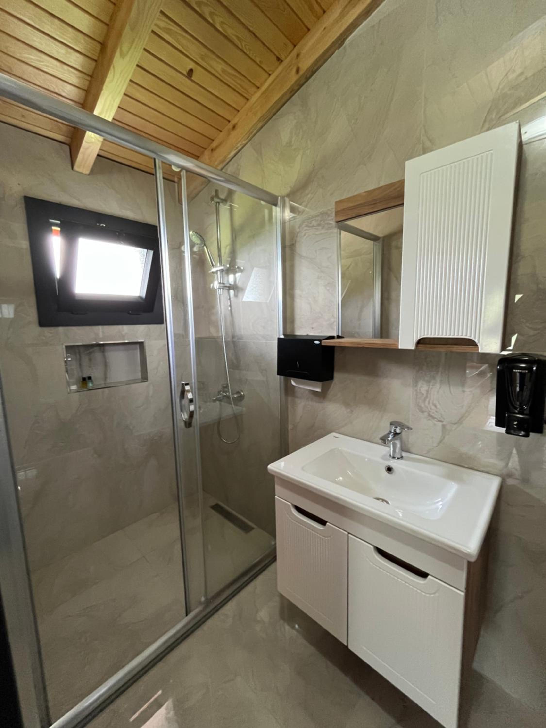İrden Suit Jakuzili Otel view 3