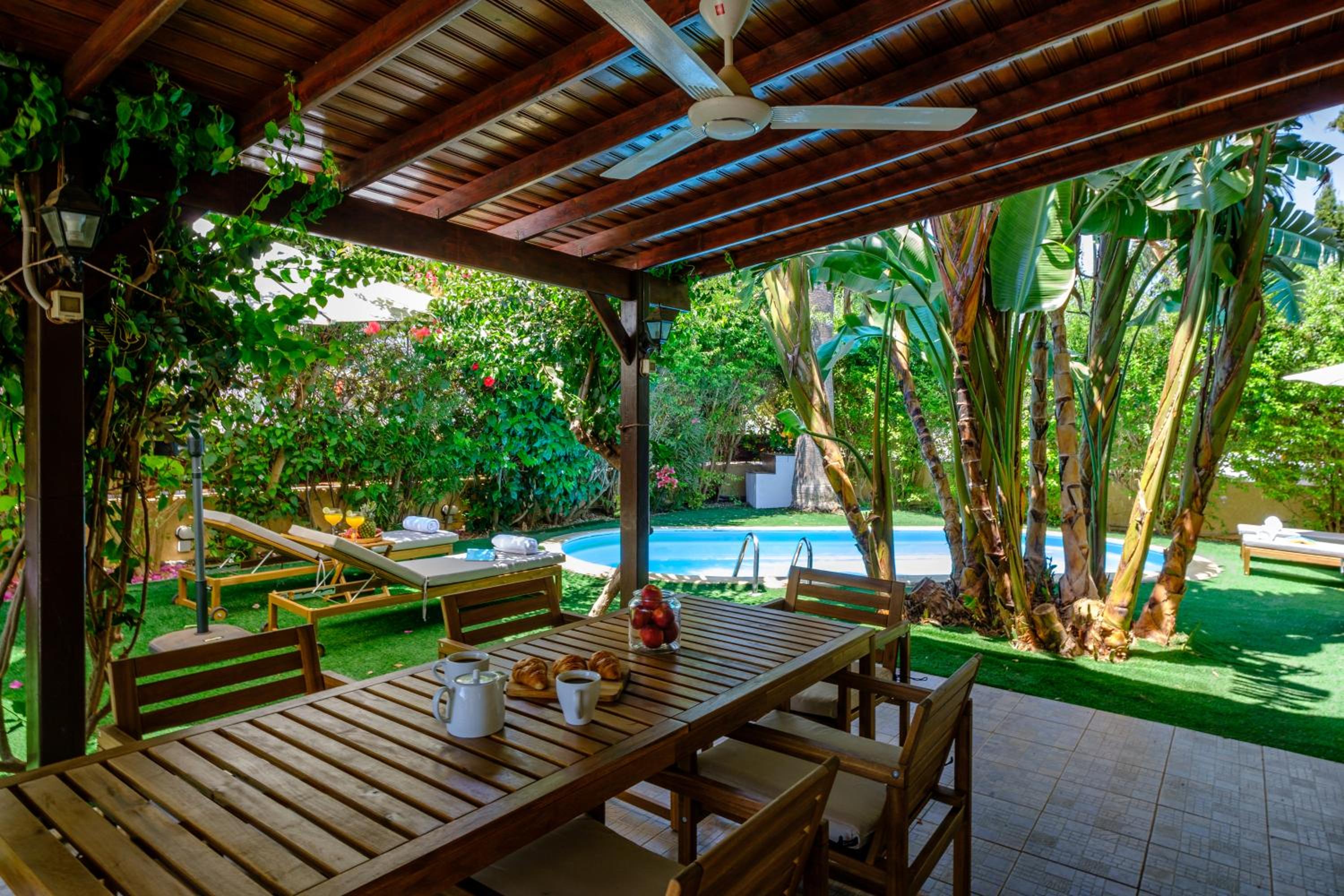 Aqua Verde Luxury Villa by Nomads