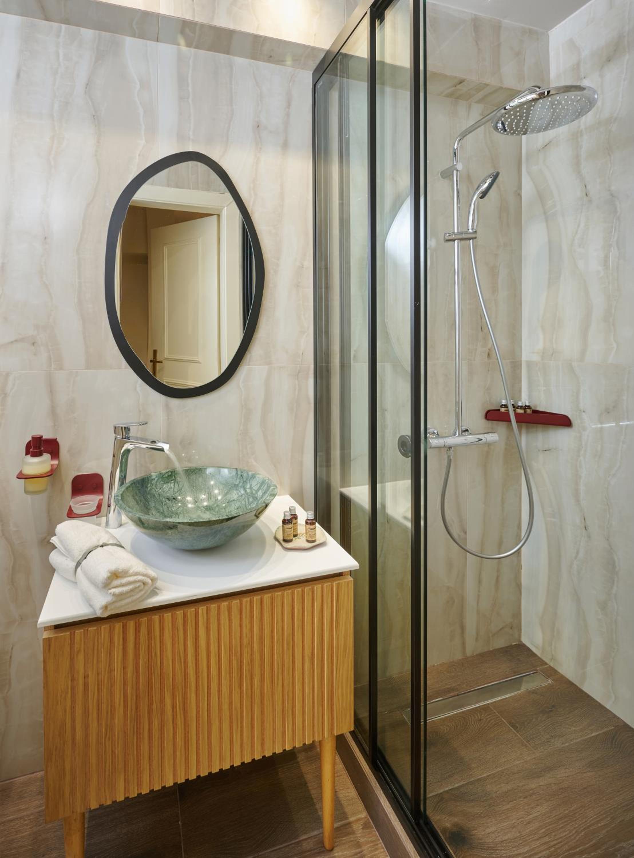 Rastoni Acropolis Uniquely Located Stylish Apartments