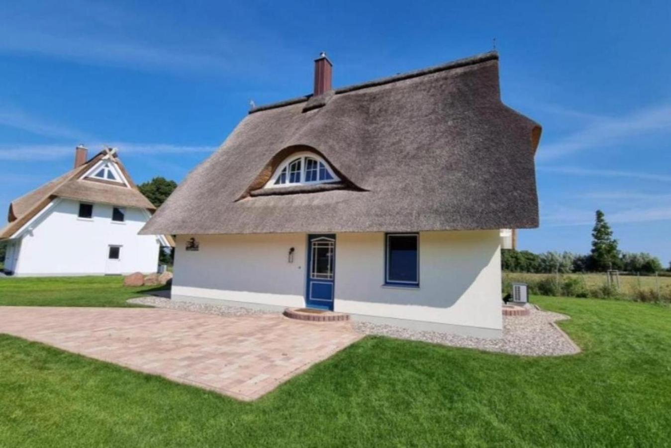 Wippezogel - Ferienhaus mit Sauna, Kamin und Meerblick