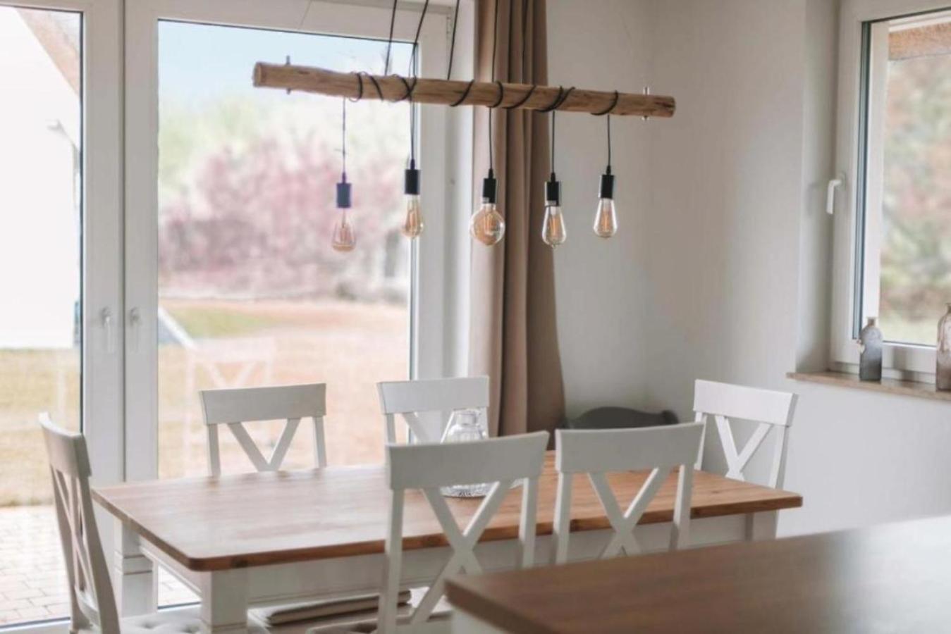 Wippezogel - Ferienhaus mit Sauna, Kamin und Meerblick