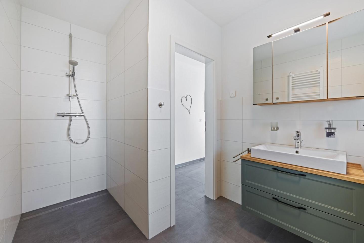 Haffbrise - Ferienhaus mit Kamin und Sauna für 6 Personen
