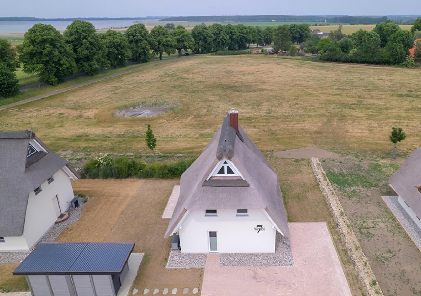 Villa Haffblick - Ferienhaus mit Kamin, Sauna und Meerblick