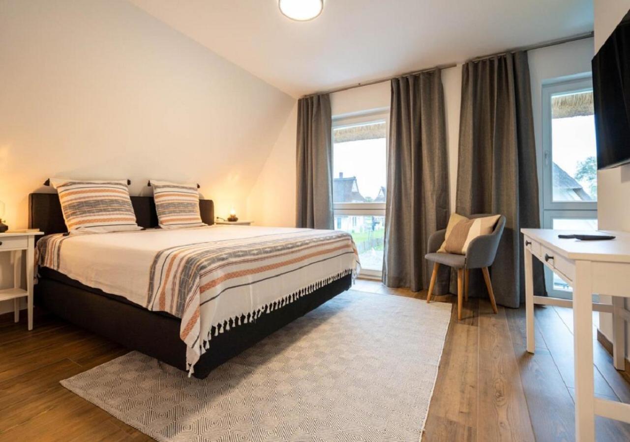 Reetsnacker - Ferienhaus mit Kamin, Sauna und Whirpool für 8 Personen