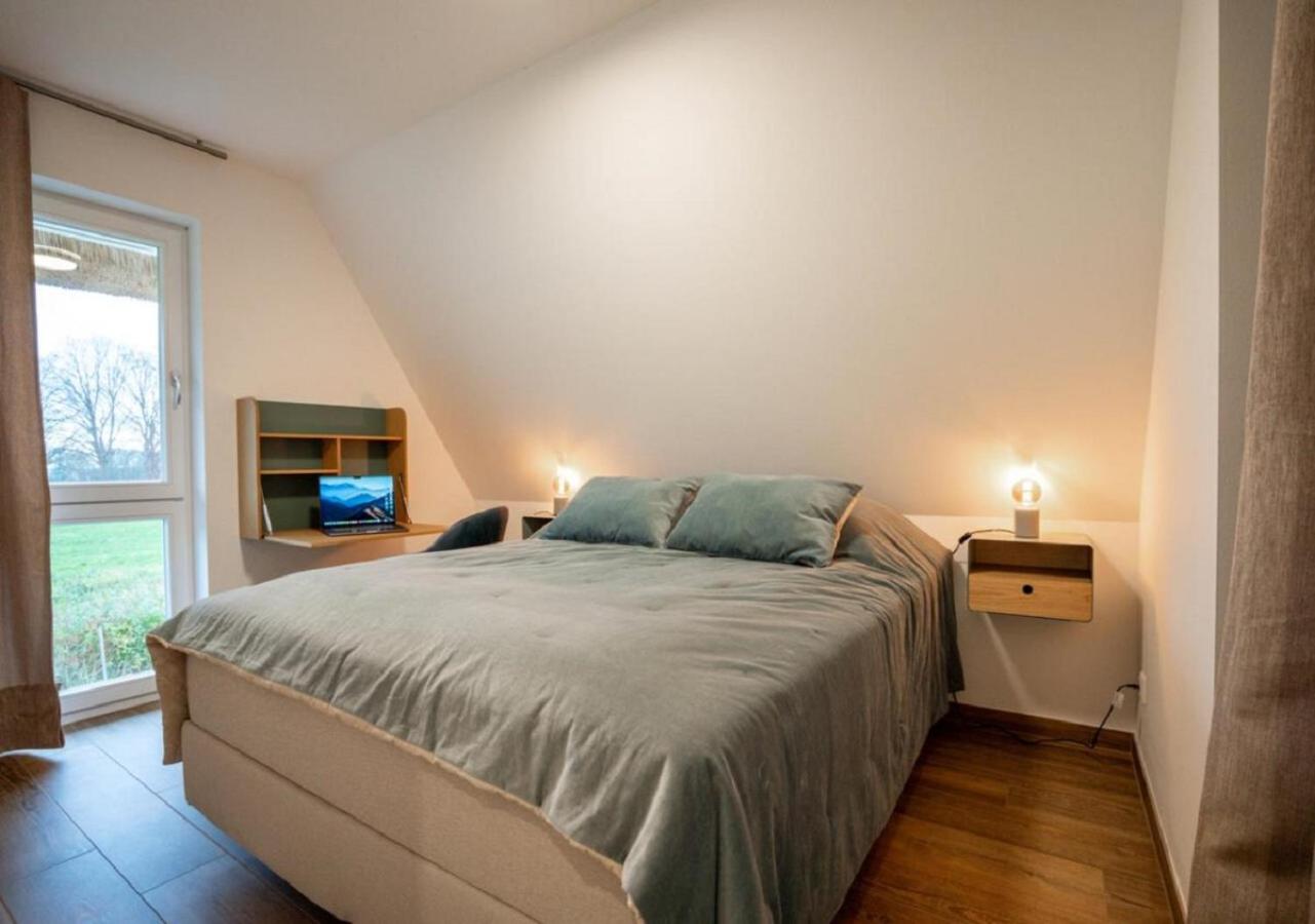 Reetsnacker - Ferienhaus mit Kamin, Sauna und Whirpool für 8 Personen