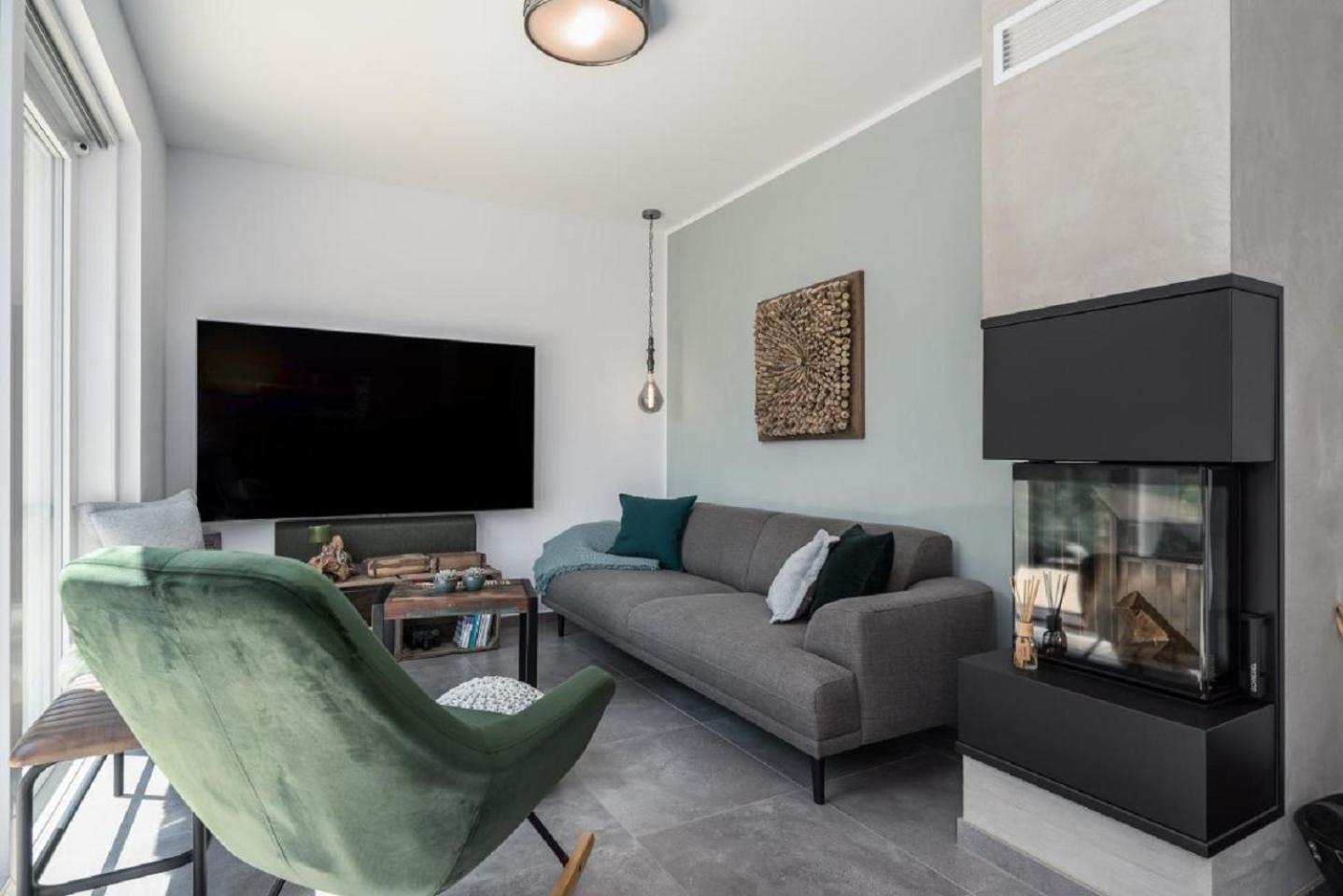 Kleine Binsenjungfer - Ferienhaus mit Sauna und Kamin für 6 Personen