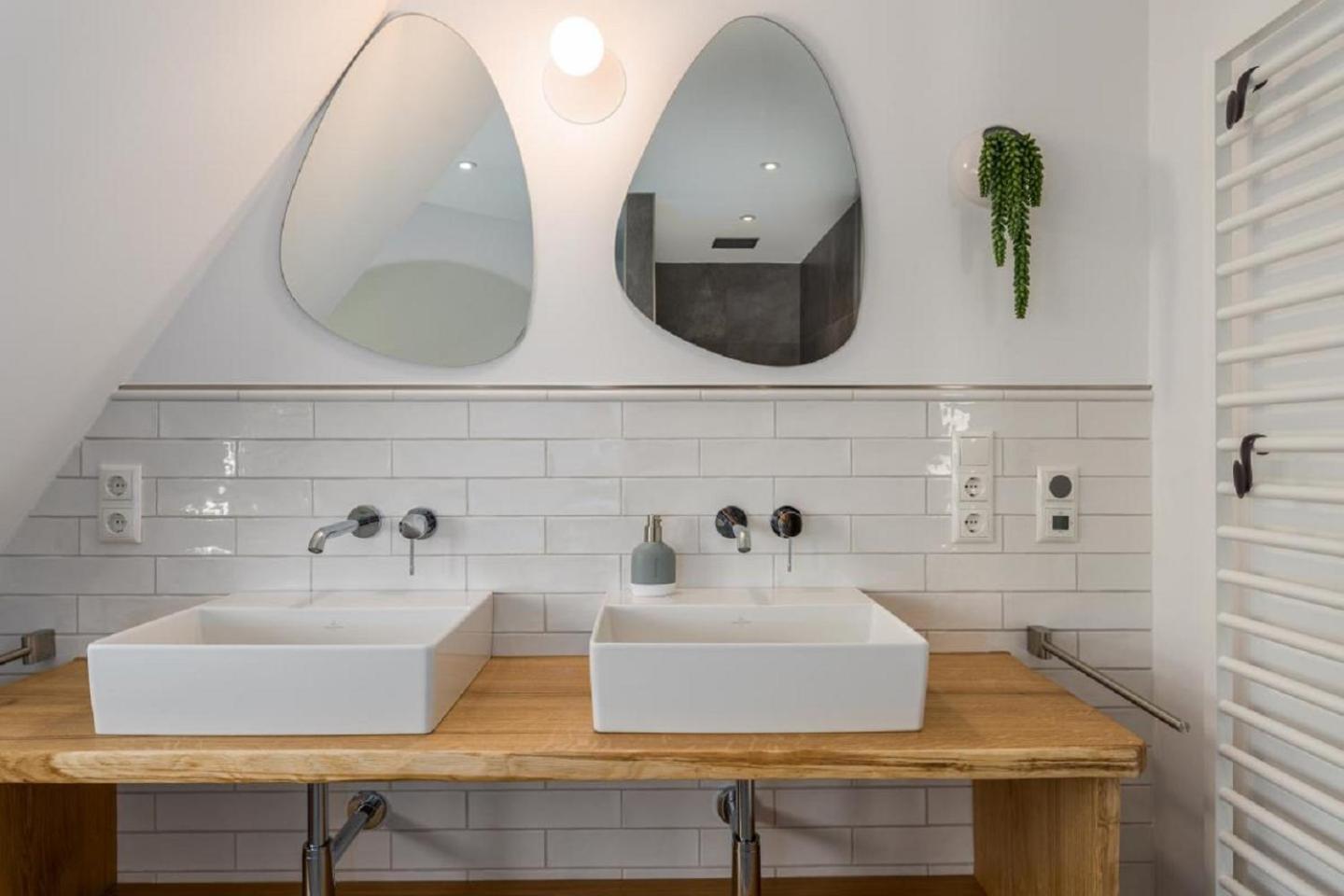 Kleine Binsenjungfer - Ferienhaus mit Sauna und Kamin für 6 Personen