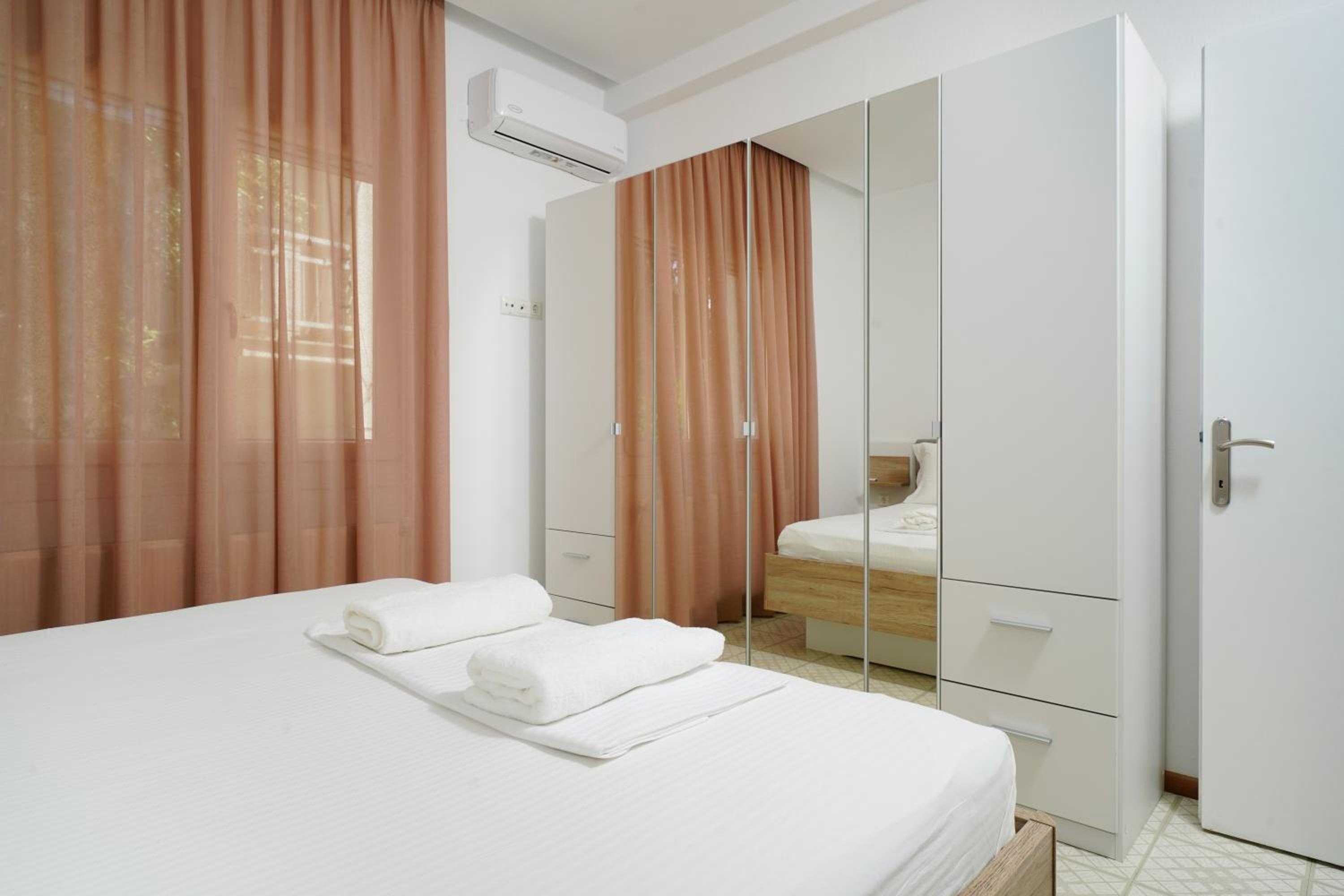 Mythodea Home Apartments