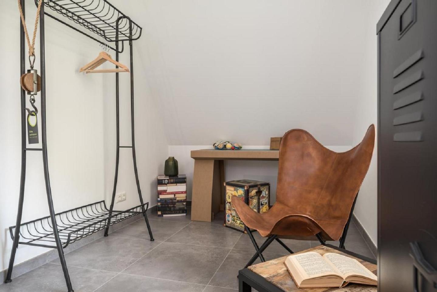Kleine Binsenjungfer - Ferienhaus mit Sauna und Kamin für 6 Personen