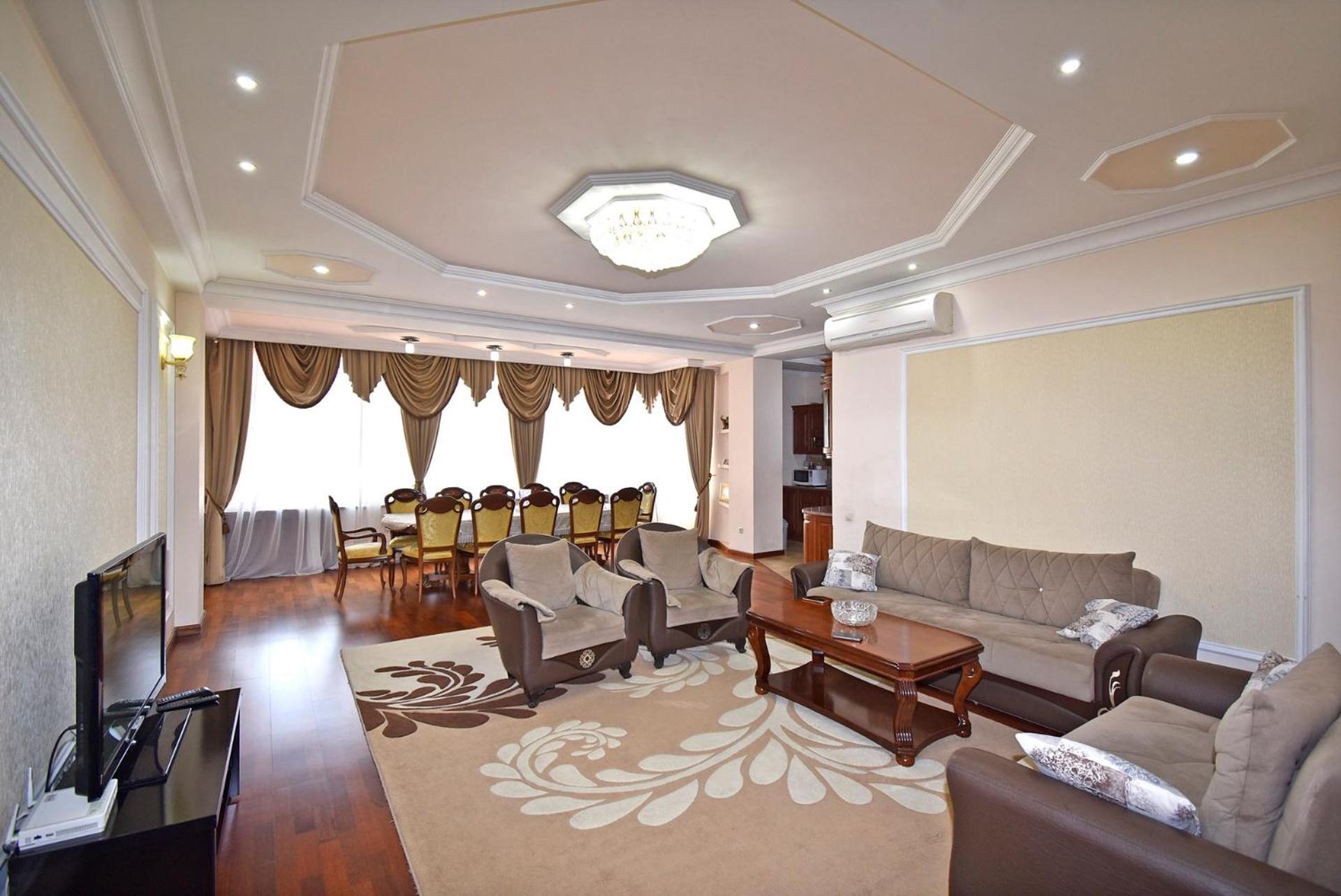 Abovyan street, 2 bedrooms Spacious and Luxury apartment AB917