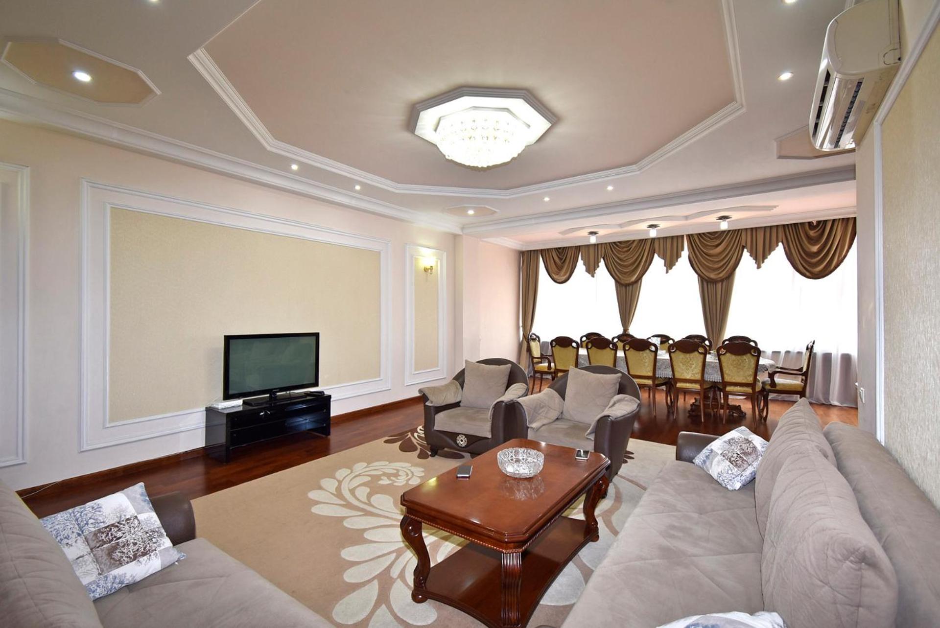 Abovyan street, 2 bedrooms Spacious and Luxury apartment AB917