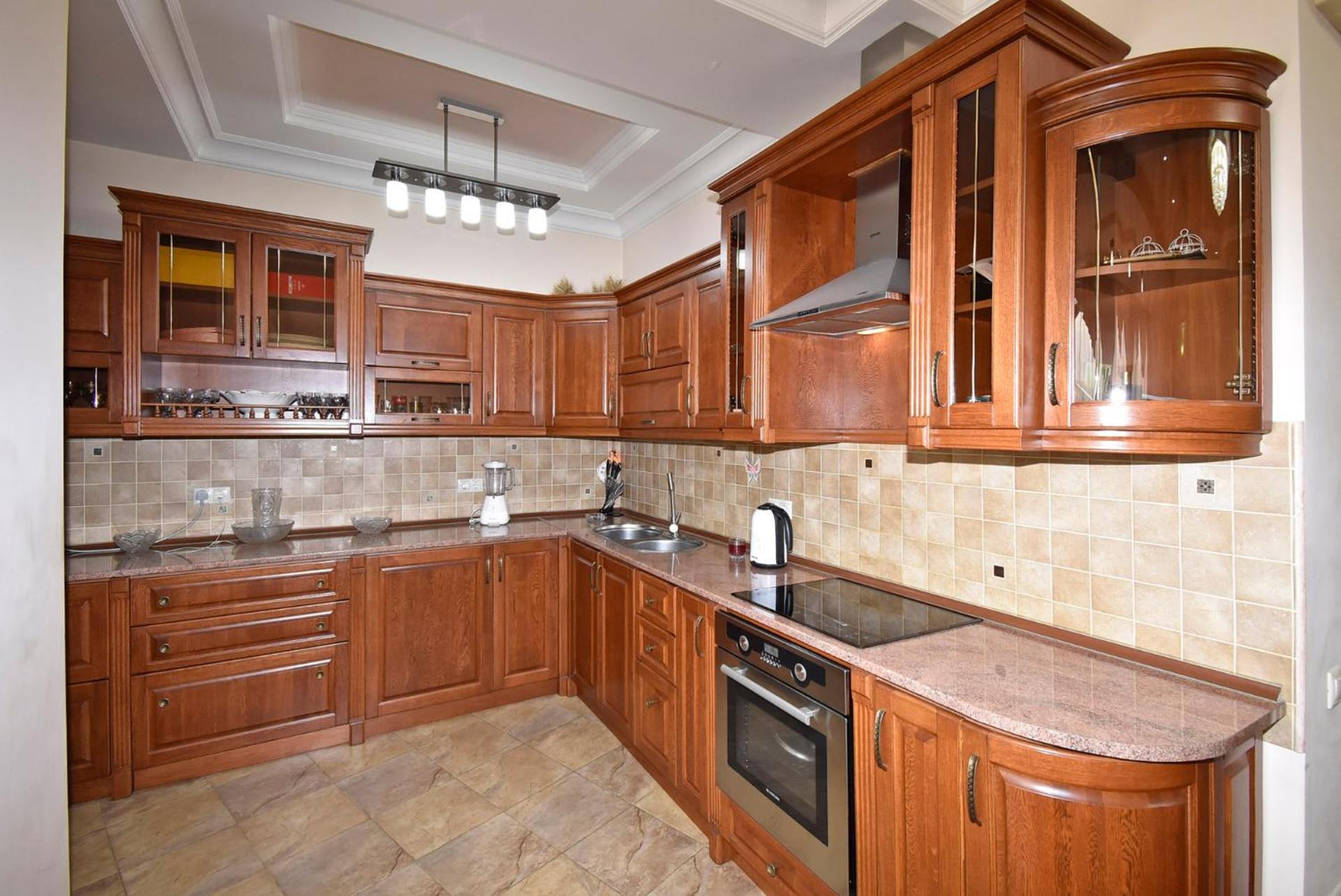 Abovyan street, 2 bedrooms Spacious and Luxury apartment AB917