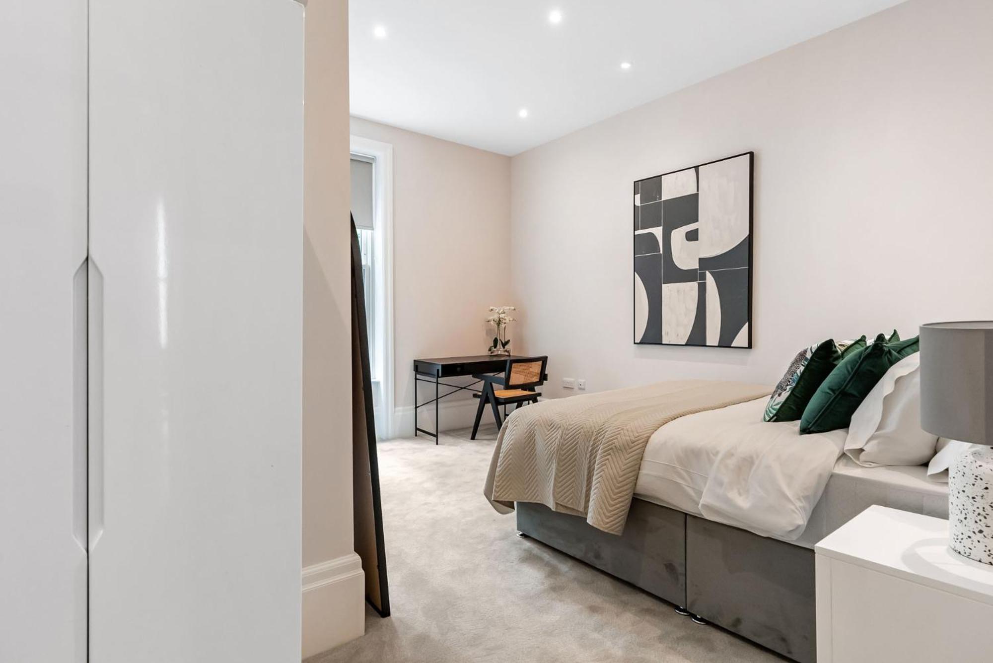 Tailored Stays - Central Cambridge, Warkworth Lodge