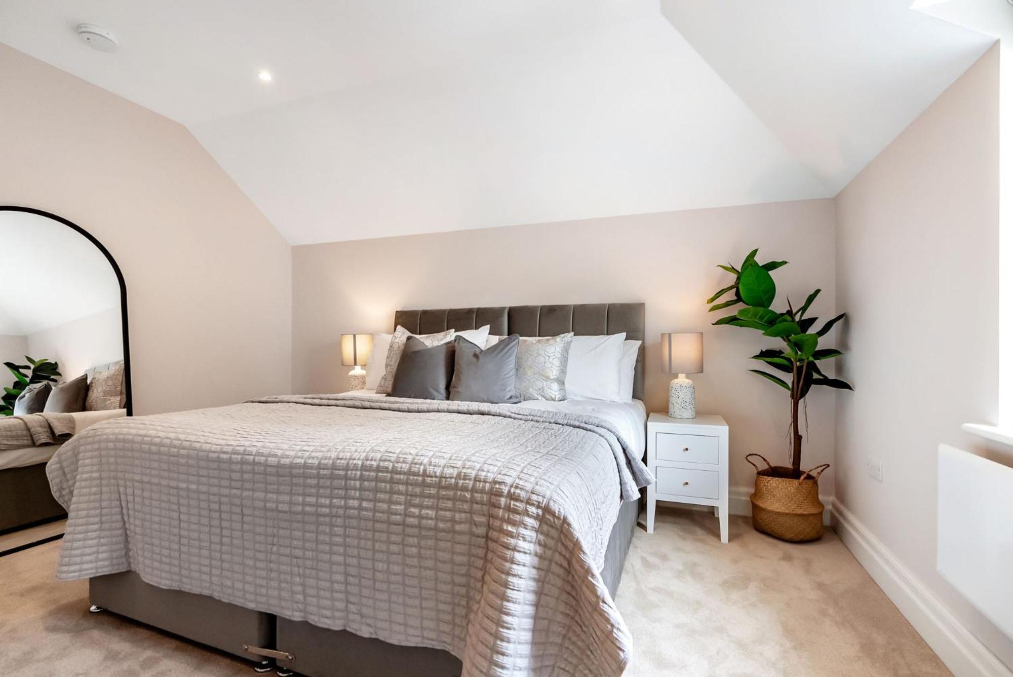 Tailored Stays - Central Cambridge, Warkworth Lodge
