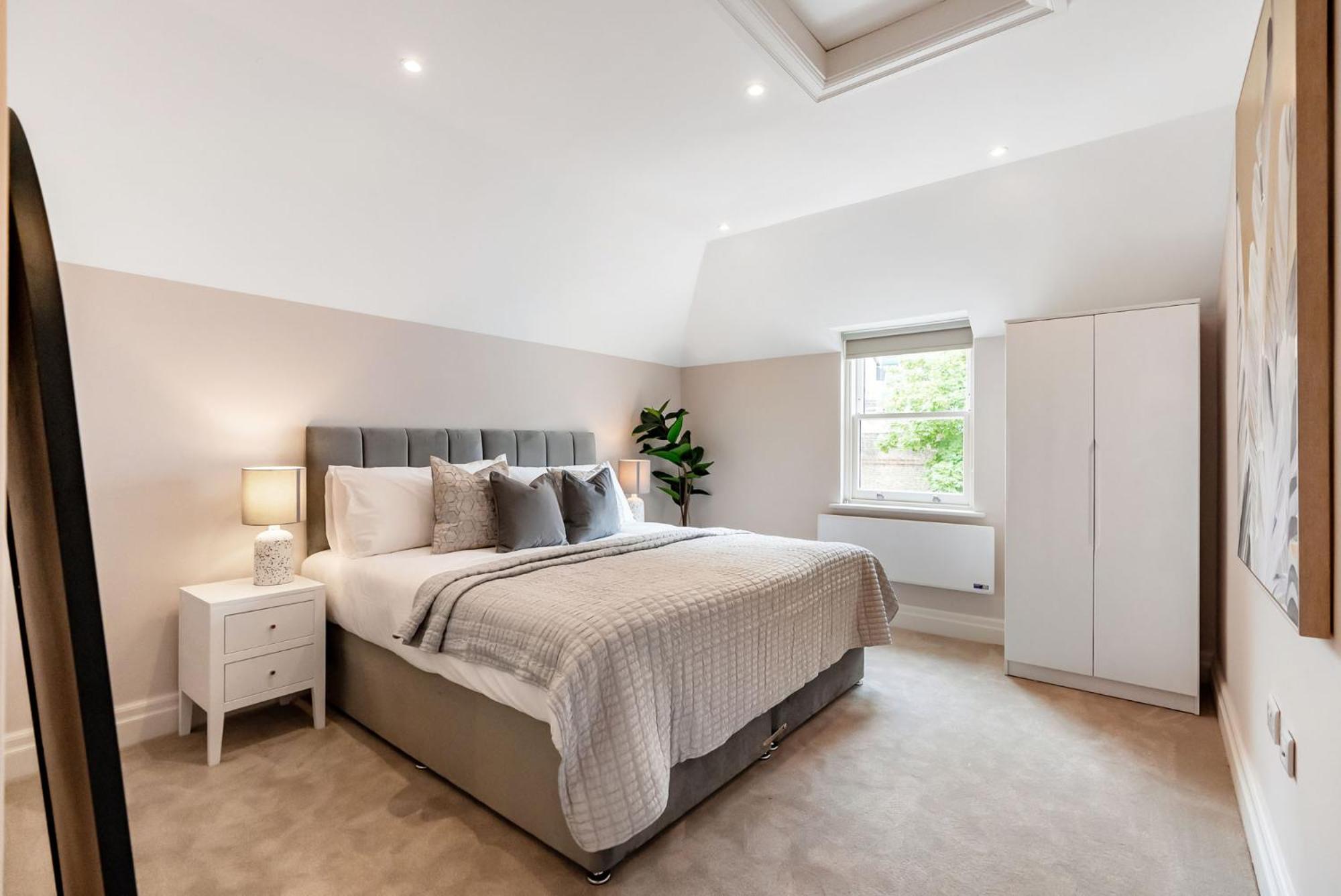 Tailored Stays - Central Cambridge, Warkworth Lodge