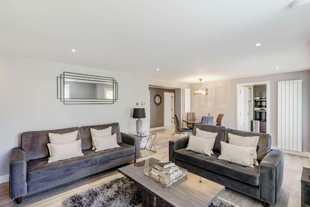 The Gleneagles Experience - Luxury Apartment view 2