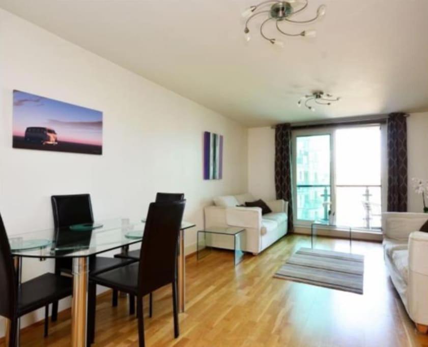 2 bedroom Flat in Vauxhall