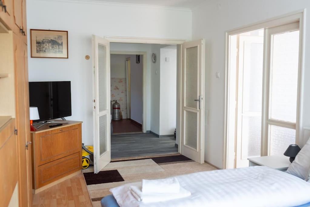 Balaton Apartment close to the beach view 2