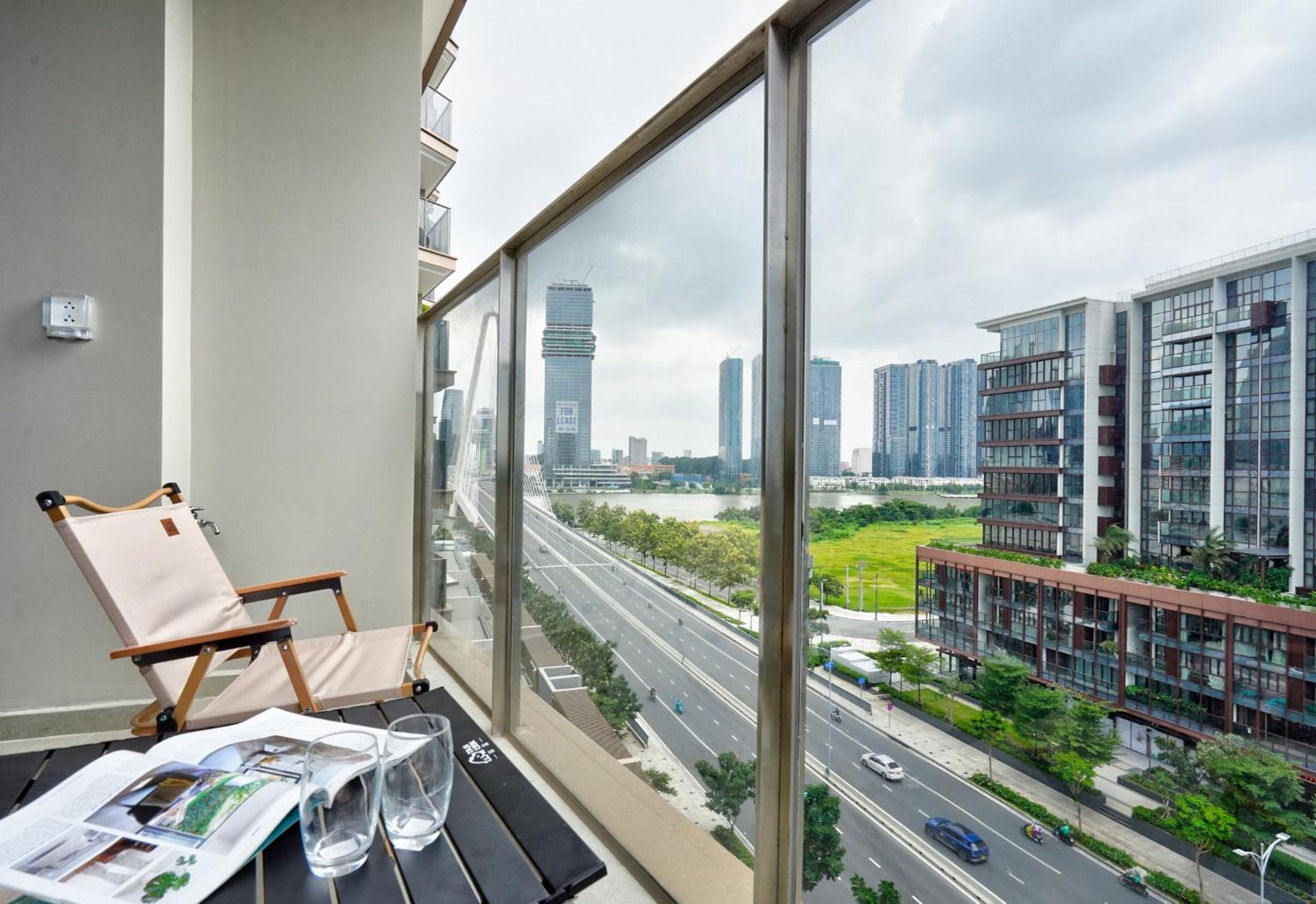 Smile Home - The Opera luxury - infinity pool