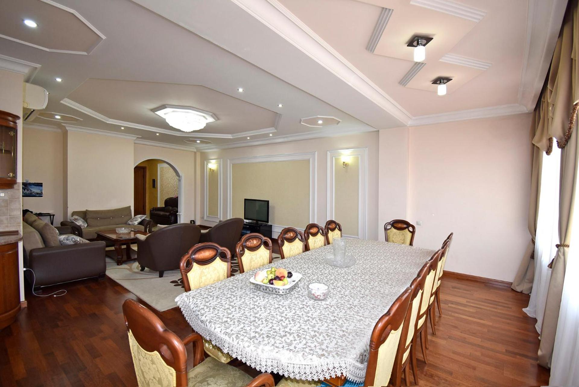 Abovyan street, 2 bedrooms Spacious and Luxury apartment AB917