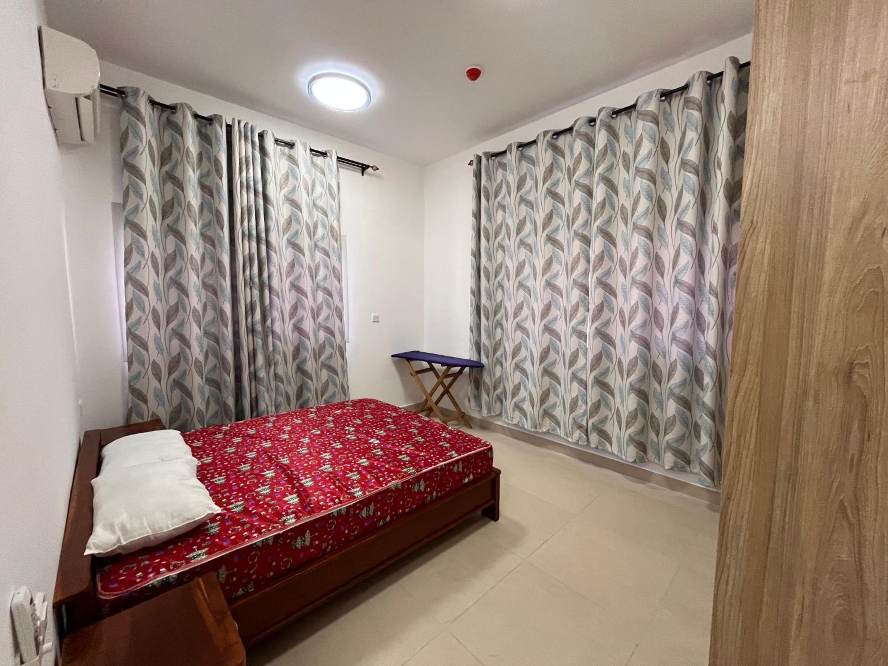 Loco Real Estate Agency view 4