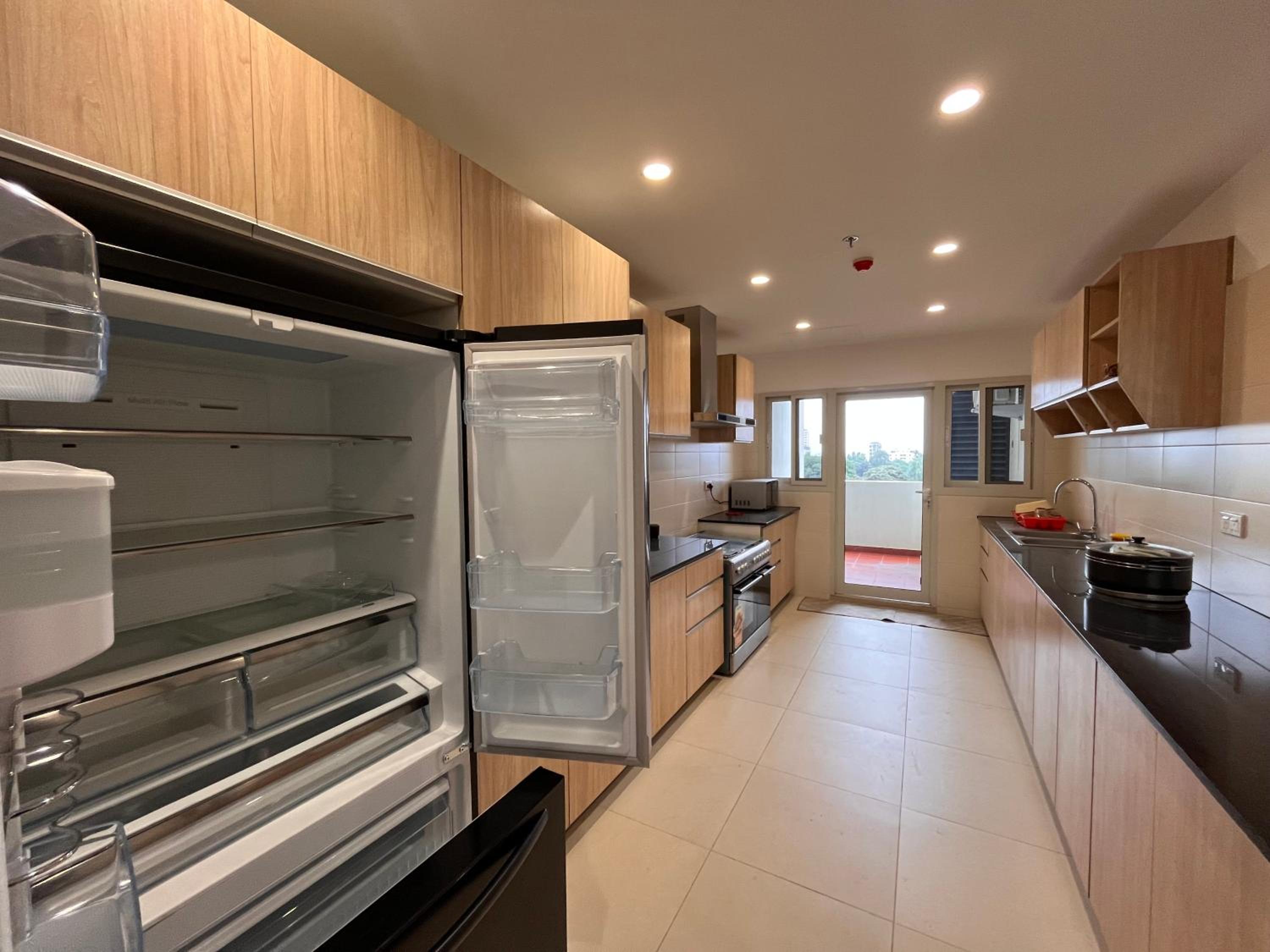 Loco Real Estate Agency view 5