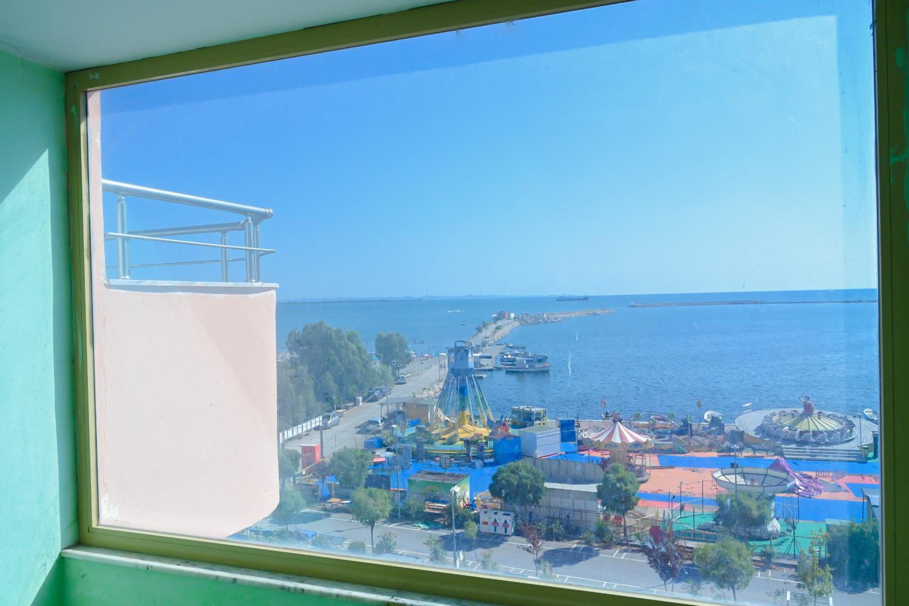 Shengjin Holidays Apartments