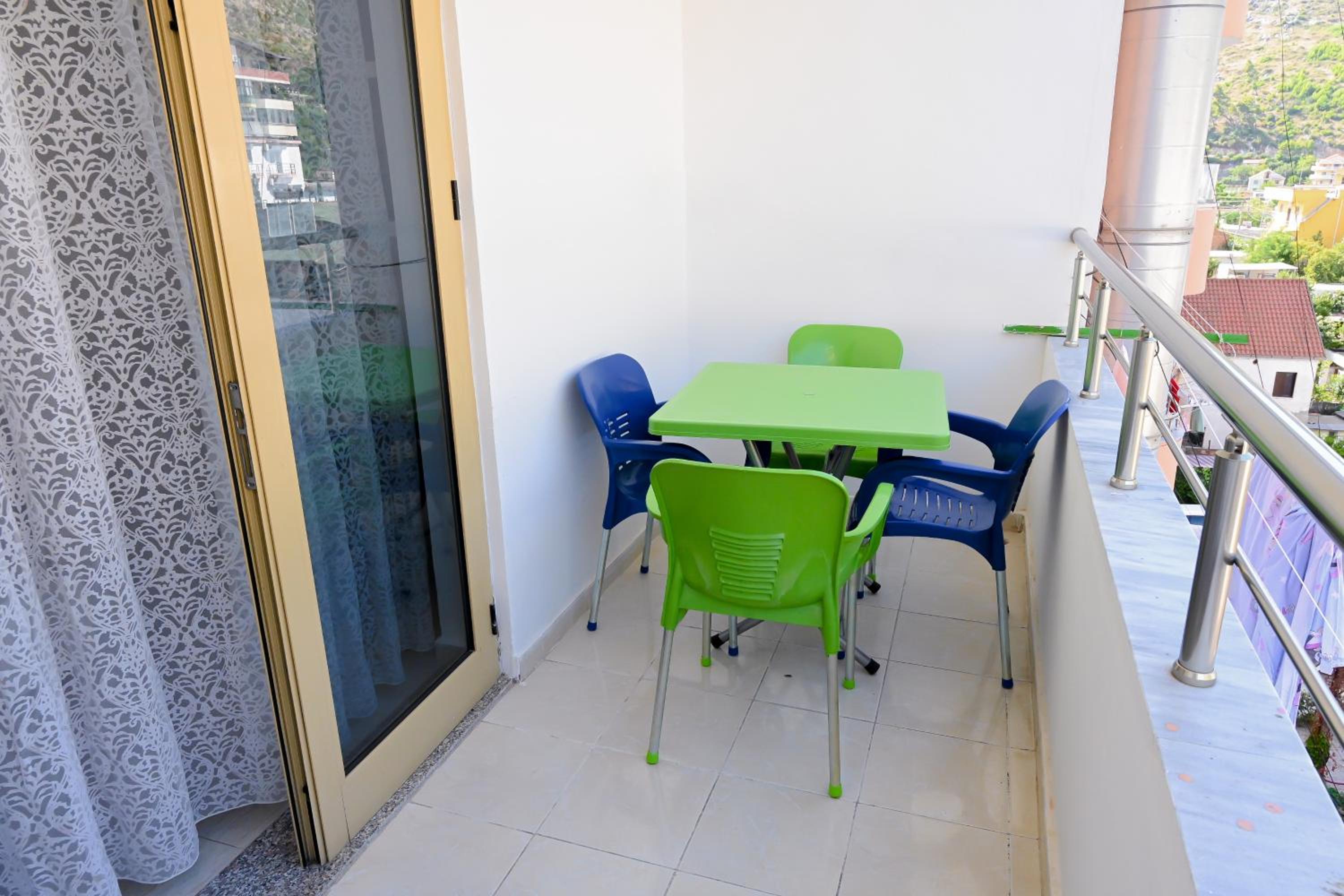 Shengjin Holidays Apartments