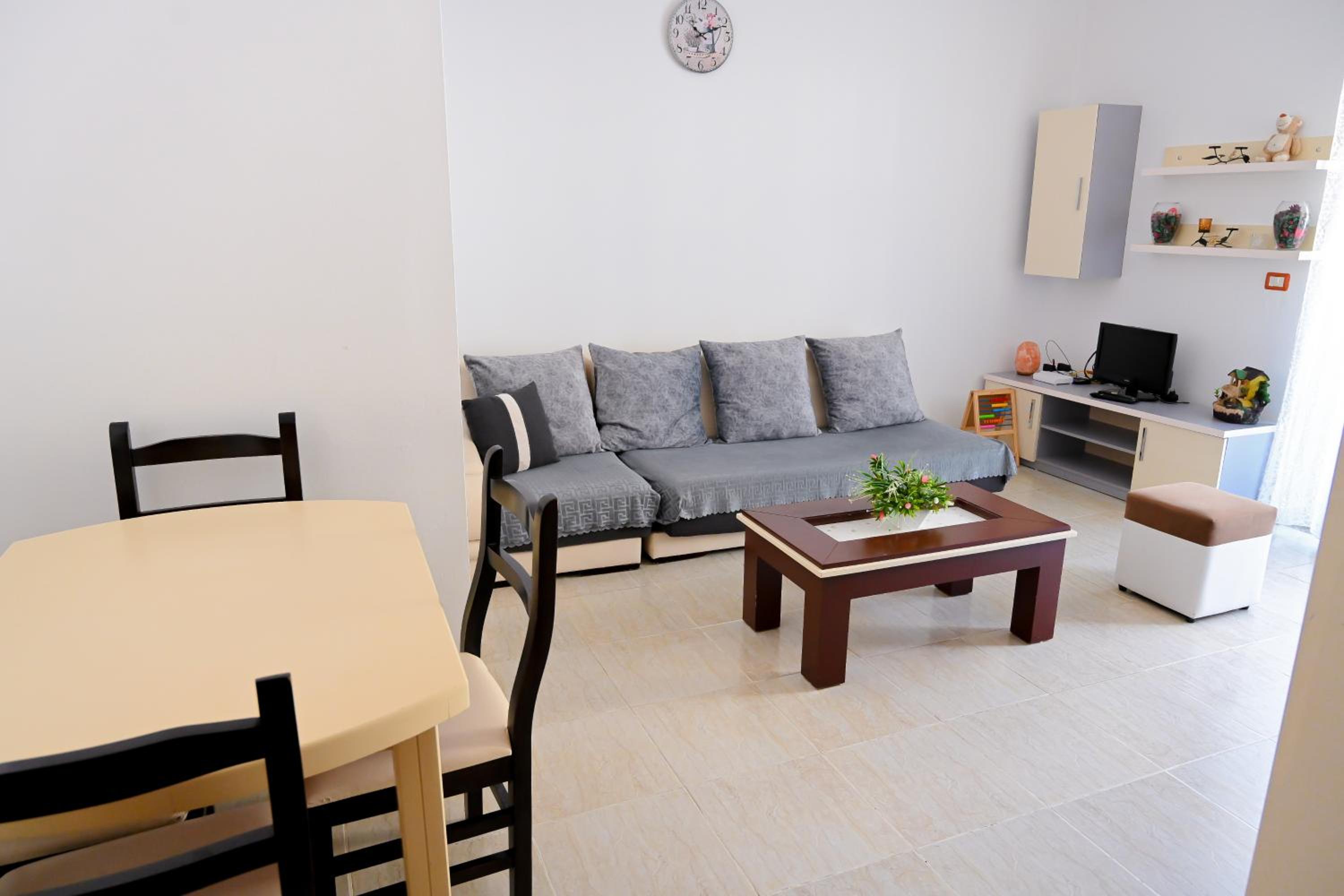 Shengjin Holidays Apartments