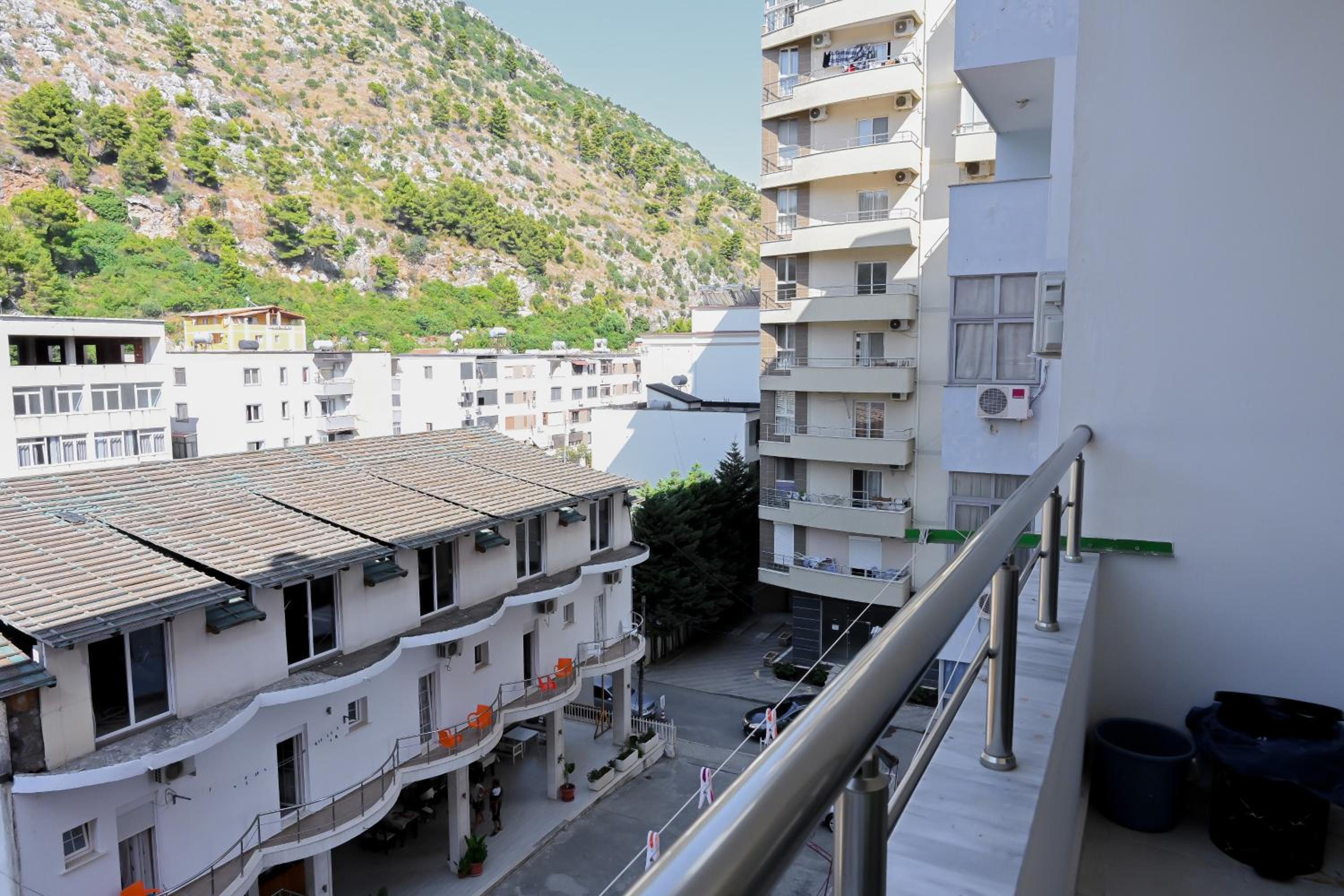 Shengjin Holidays Apartments