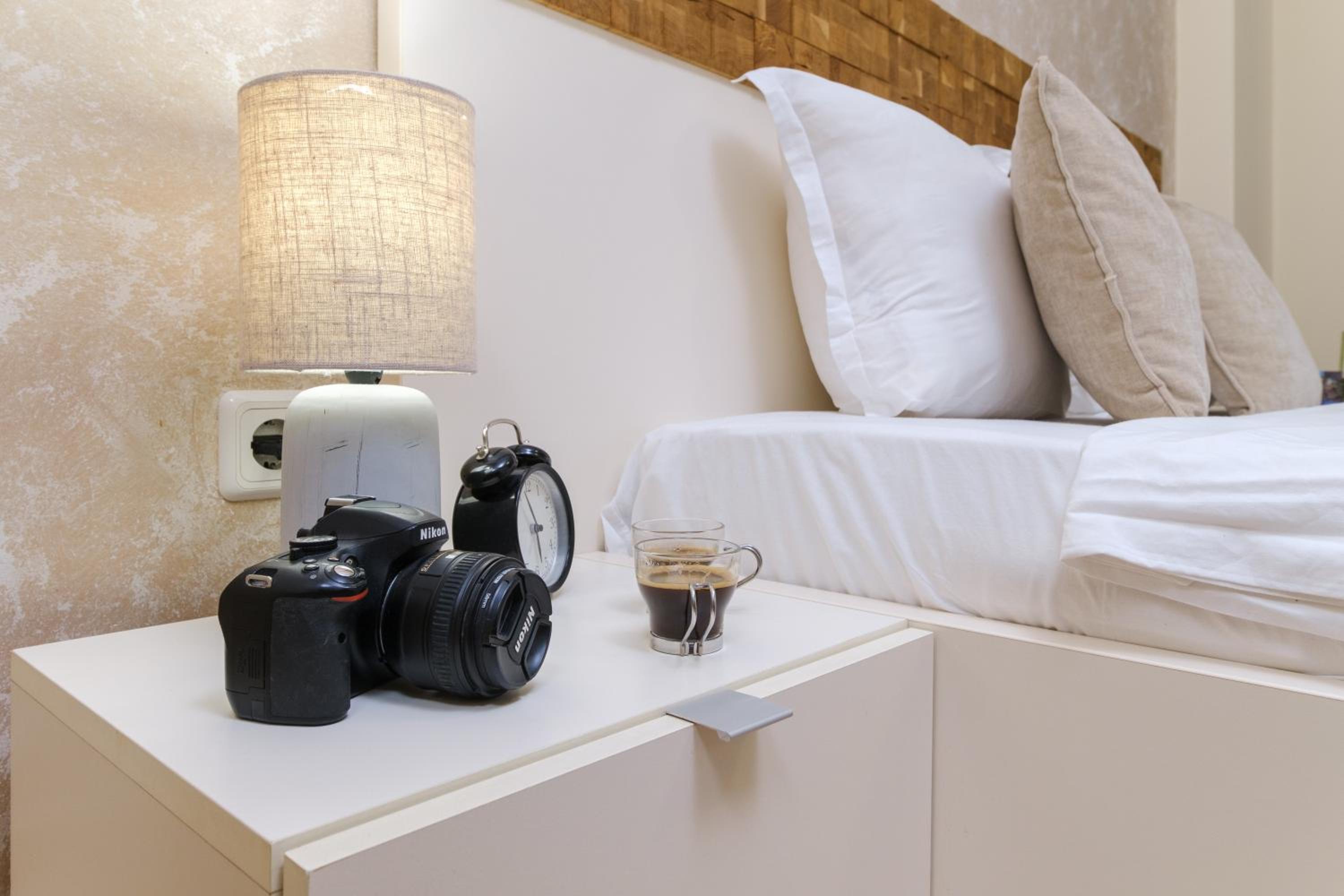 Serene Luxury Retreat Near Kapana