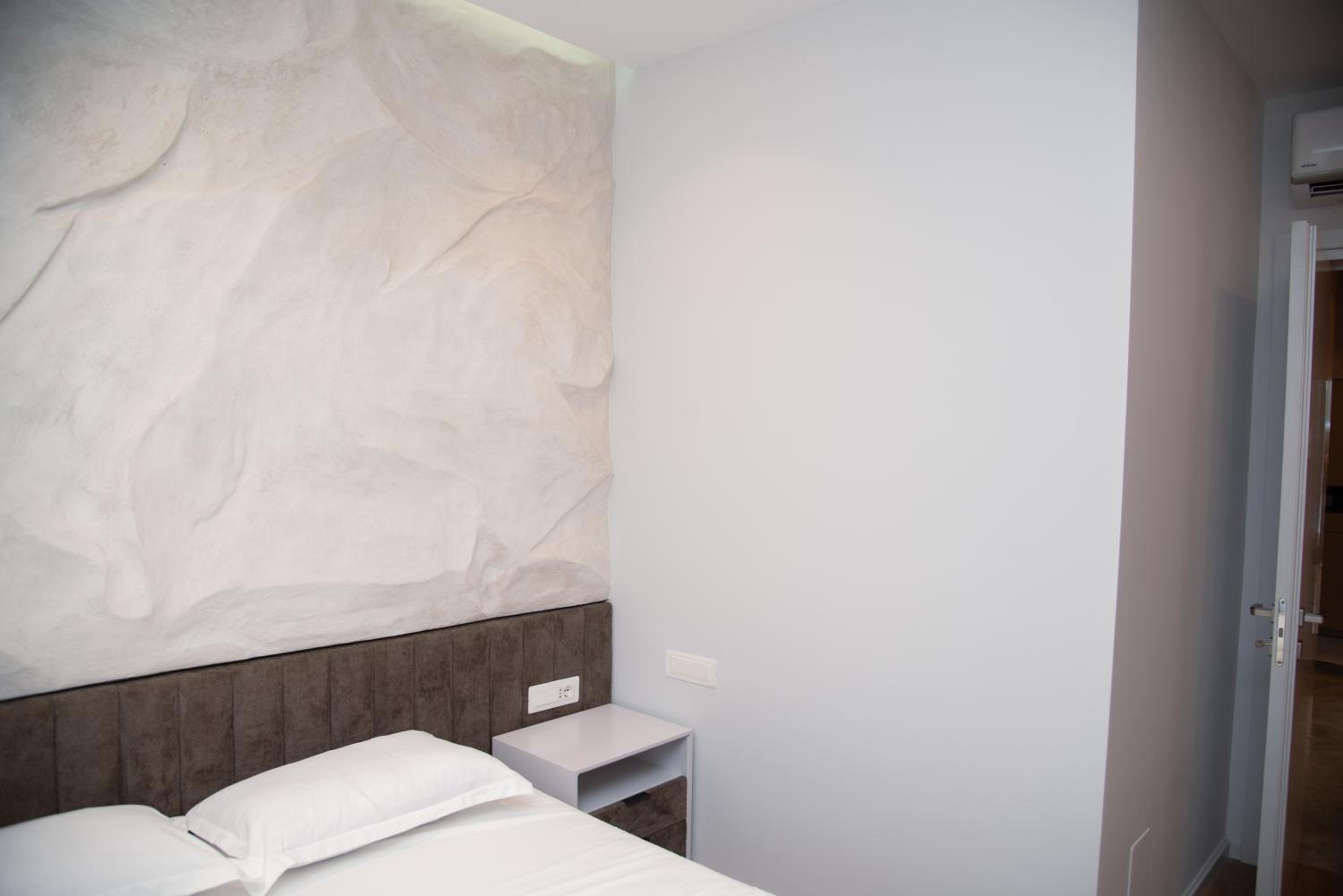 Tani Apartment