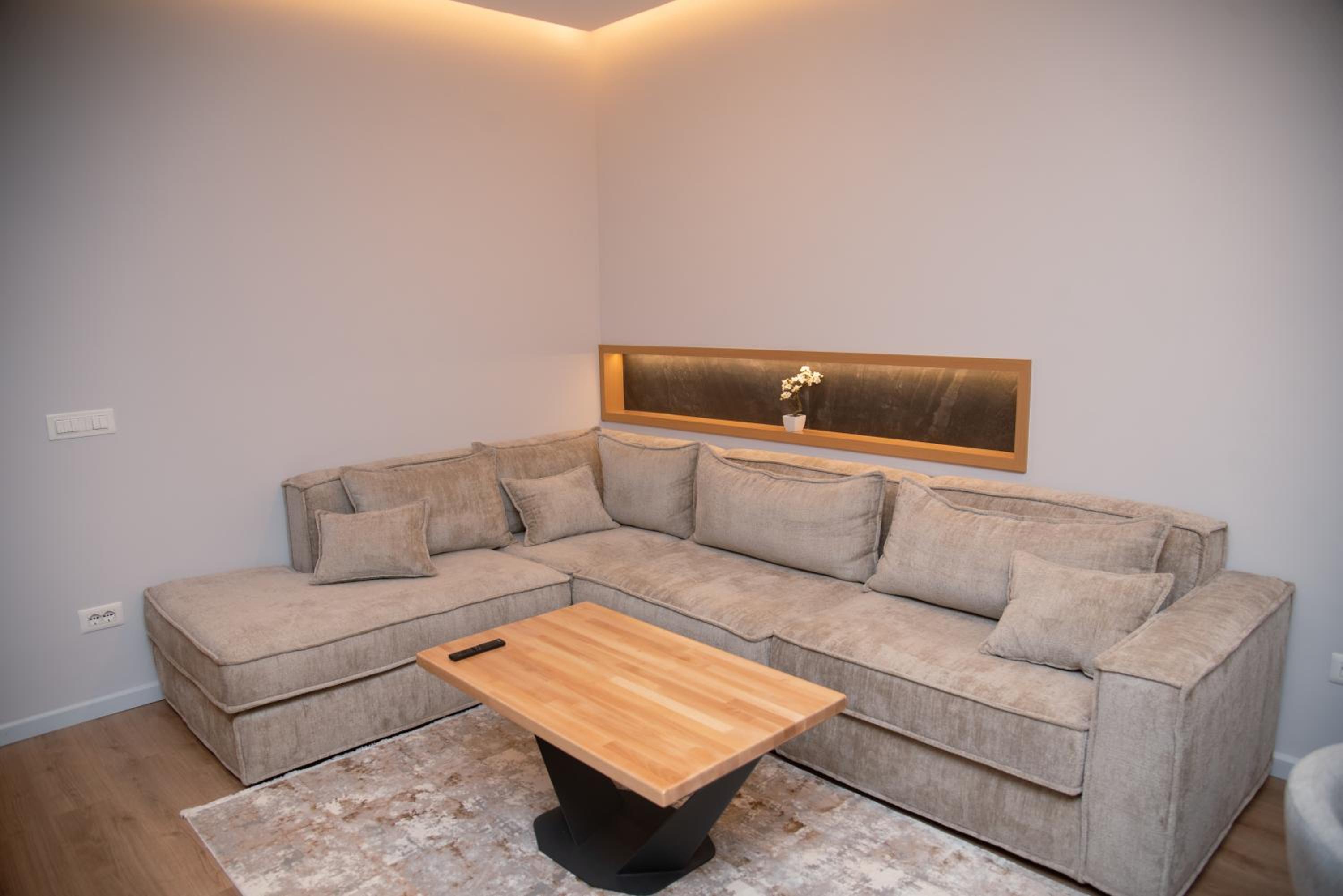 Tani Apartment