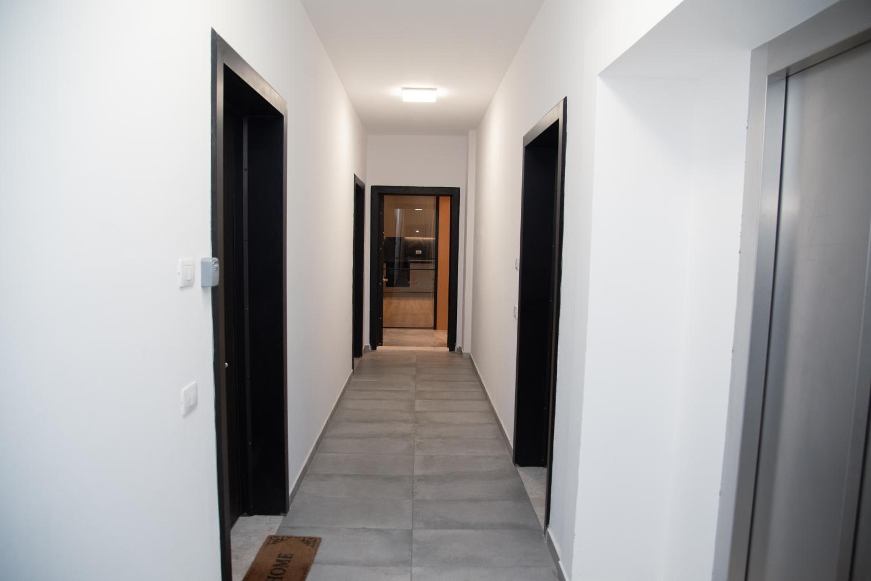 Tani Apartment