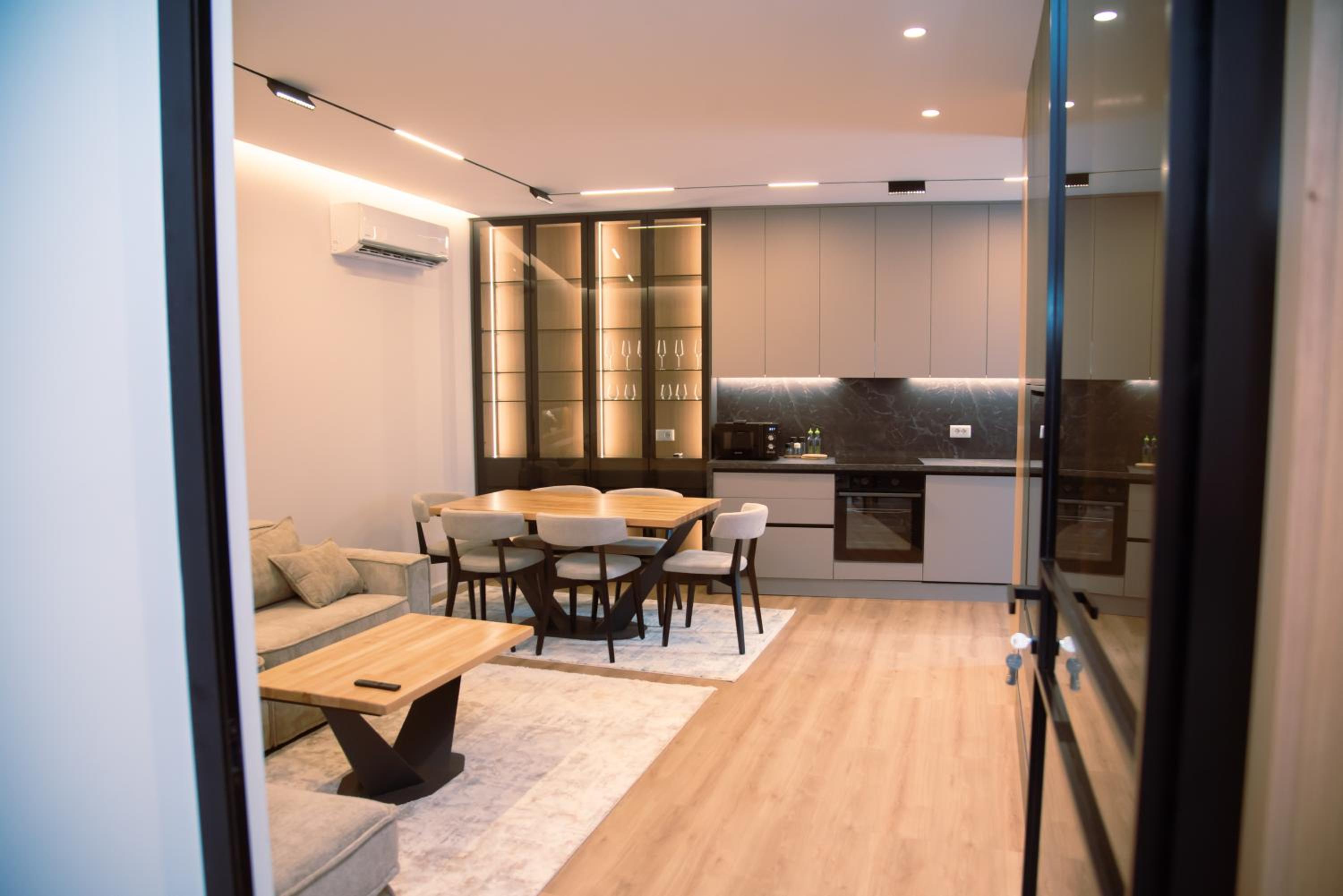 Tani Apartment