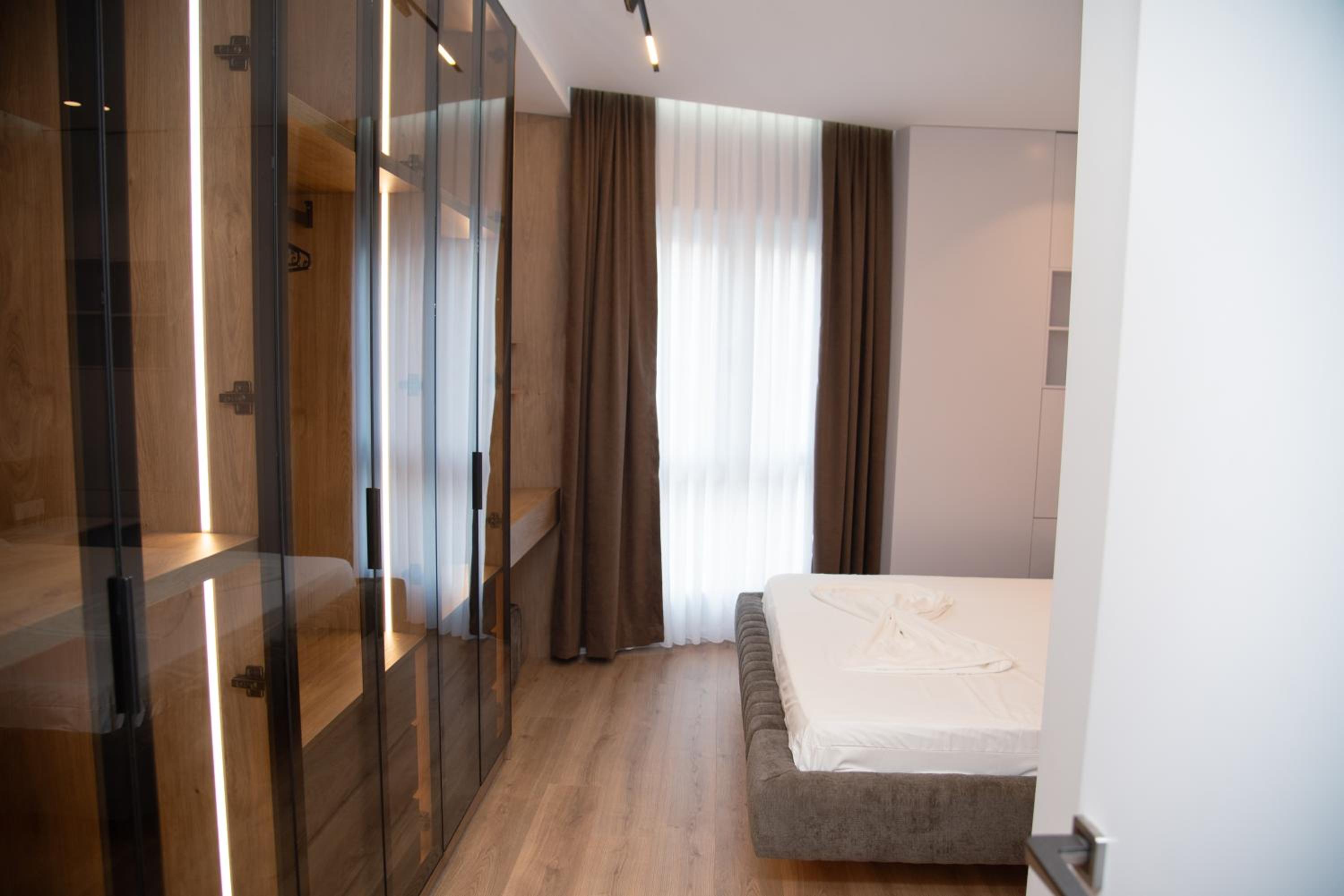 Tani Apartment