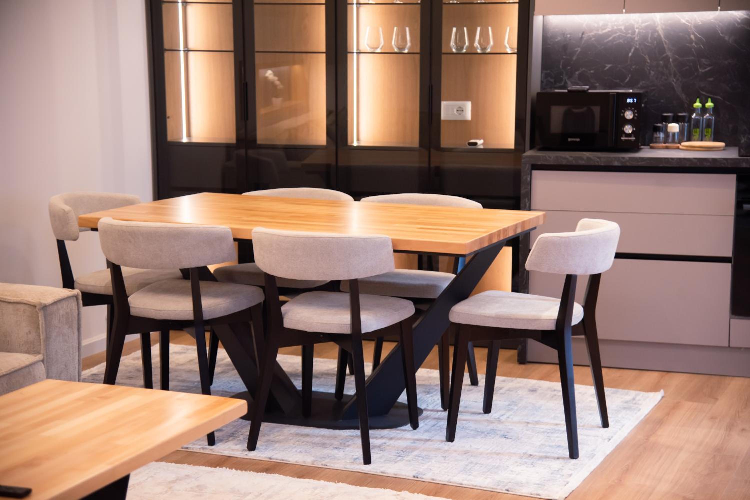 Tani Apartment