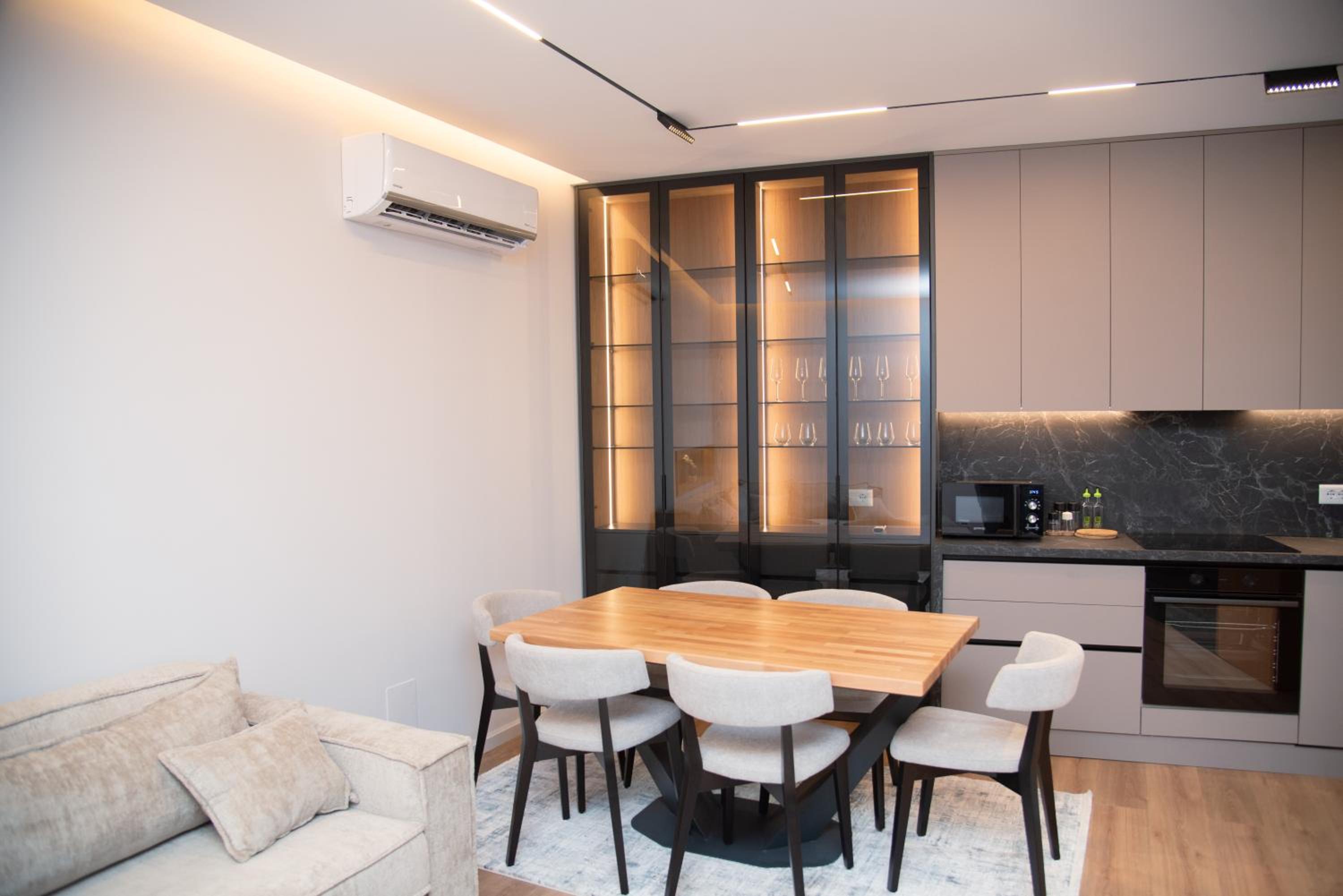 Tani Apartment