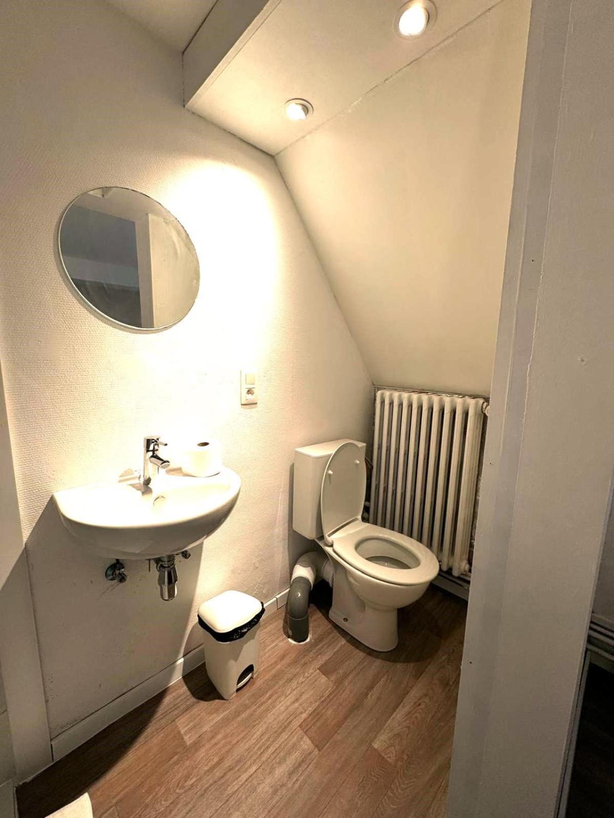 Wave Rider's Nook
