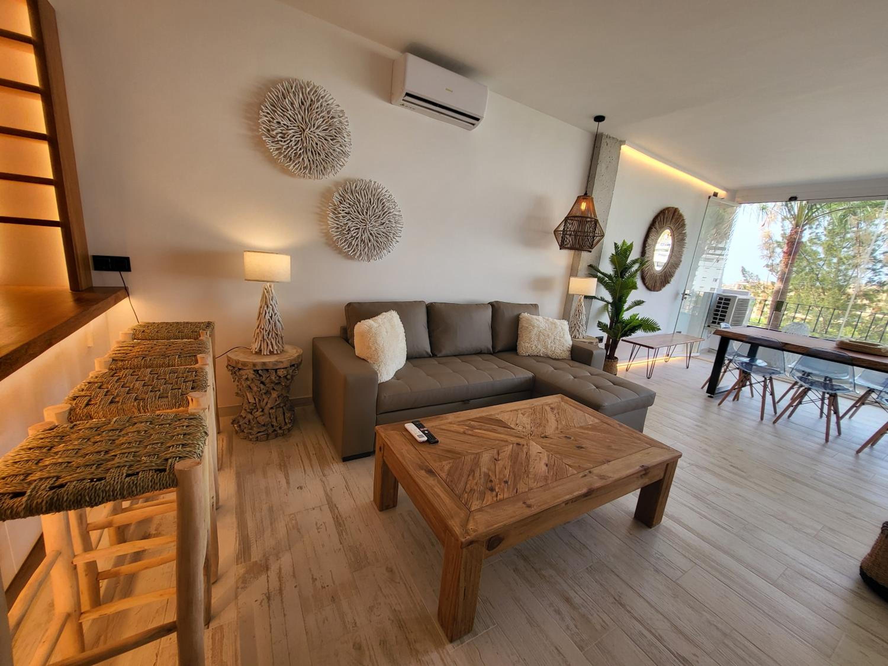 AlquilaEasy Islas de Riviera