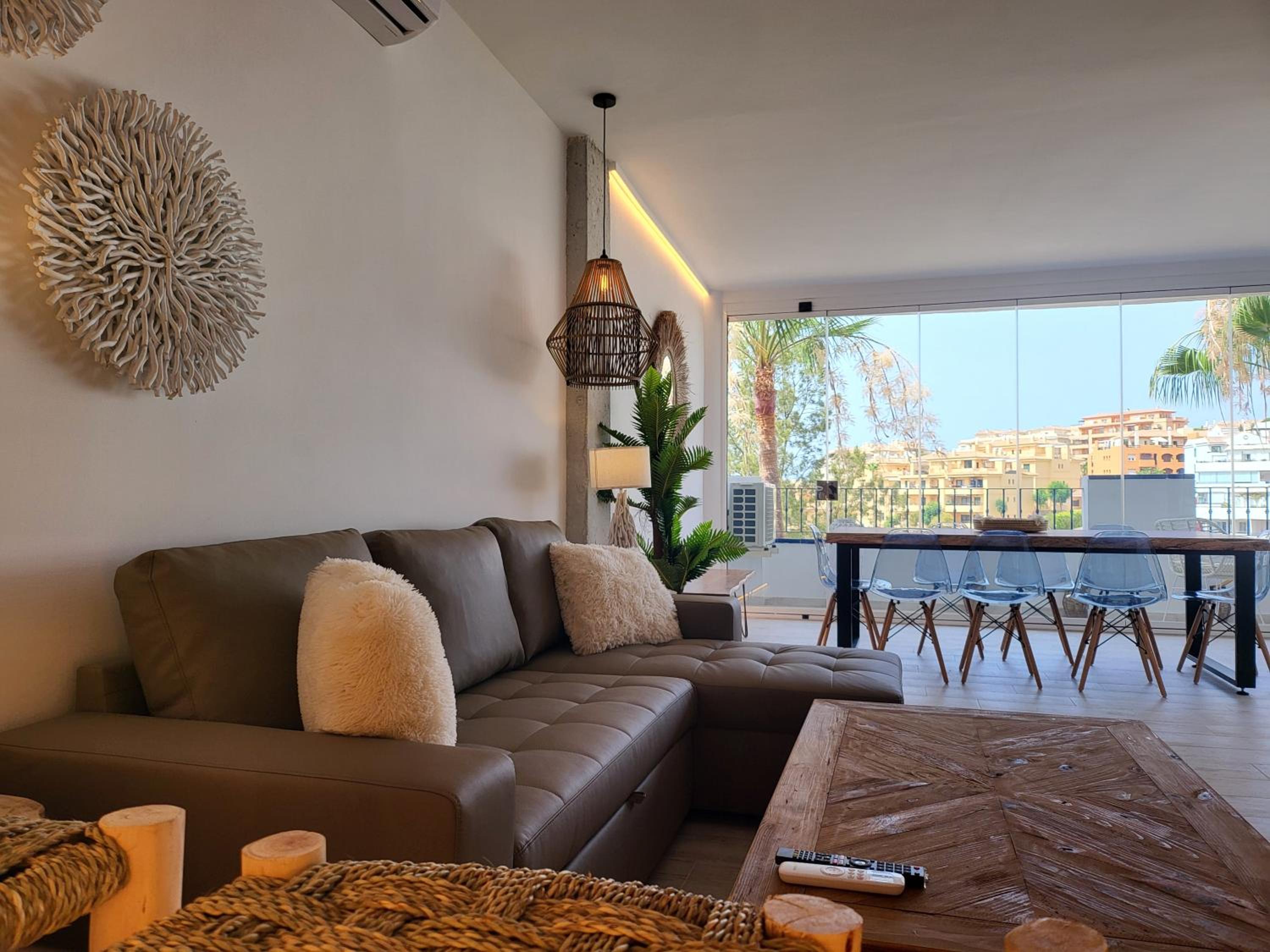 AlquilaEasy Islas de Riviera