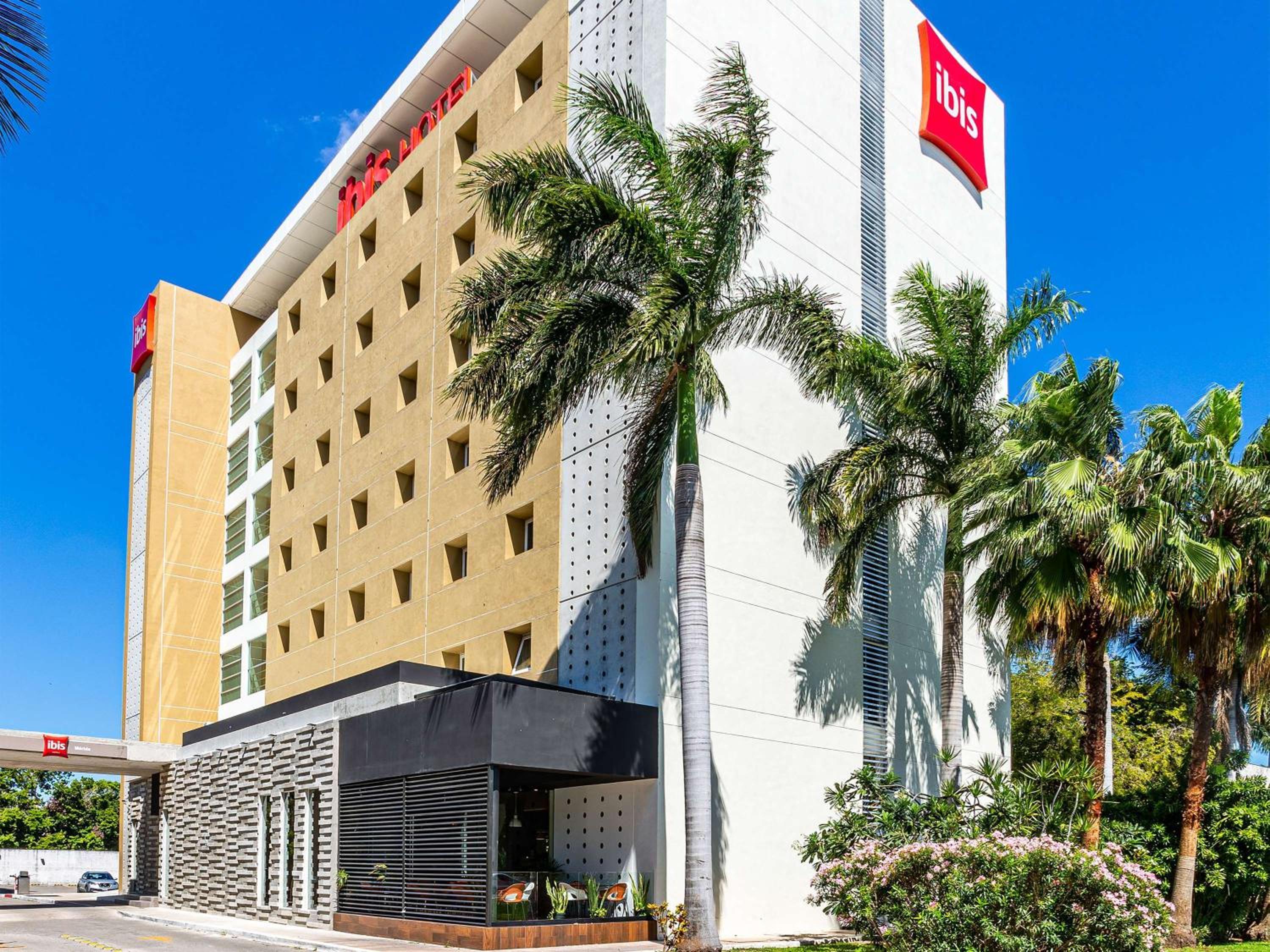 Hotel Ibis Merida - Image 1