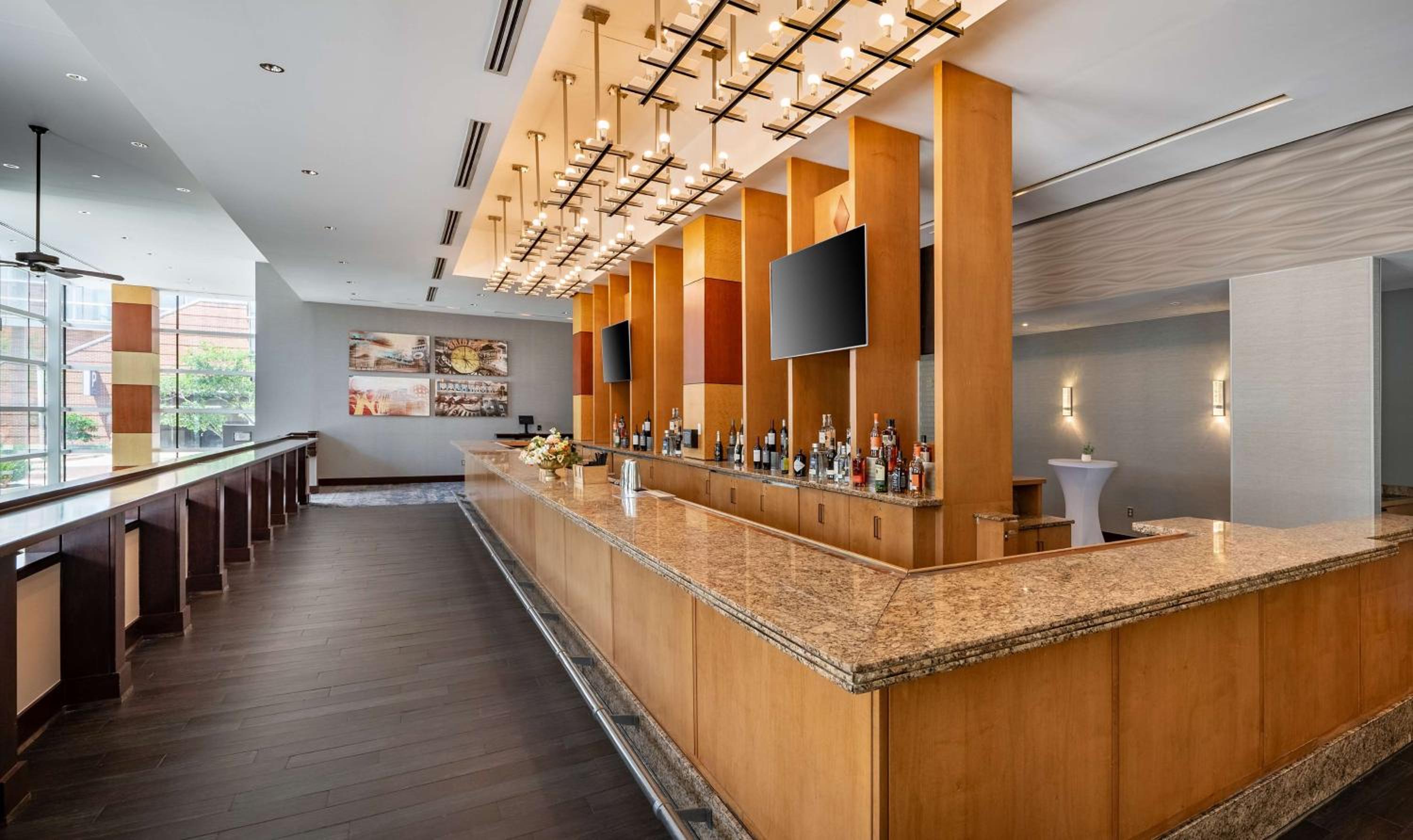 Hilton Baltimore Inner Harbor - Property Image 25