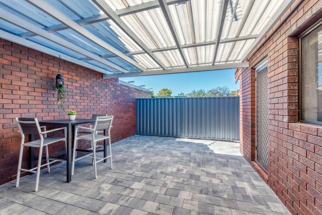 Charming Getaway Steps from Attractions & Amenities