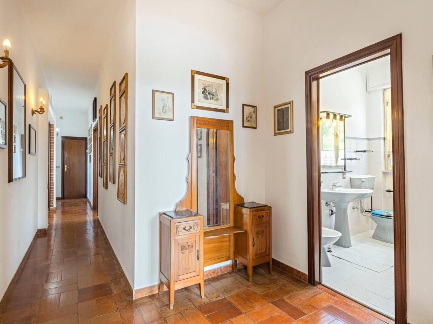 Villa Lo Zilloro by Nicola Real Estate