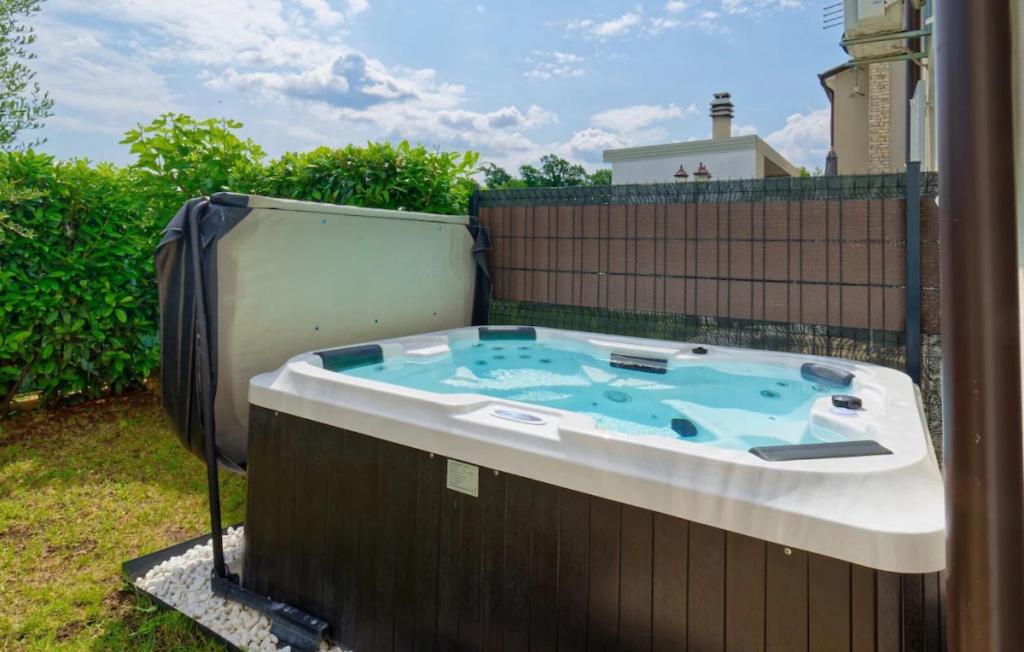 Beautiful Villa Piccolo Paradiso in Novigrad