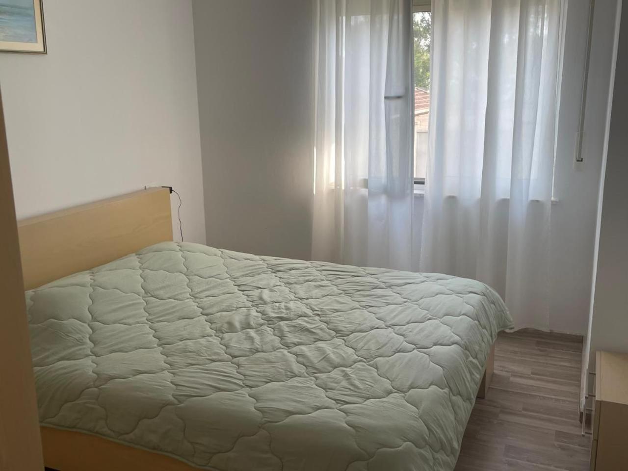 Seaside Premier Apartment