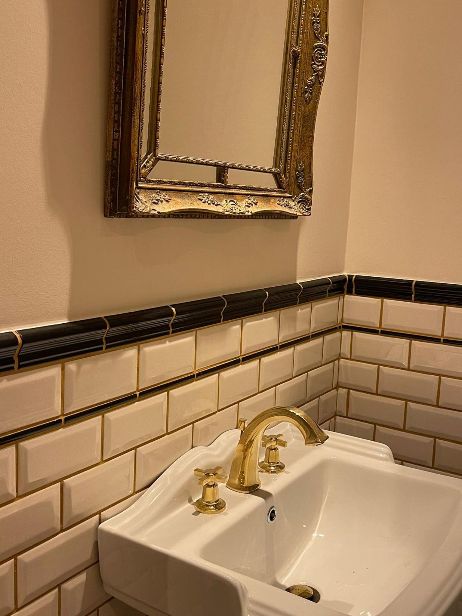 La Petite Foret Art Deco Apartment in Brussels